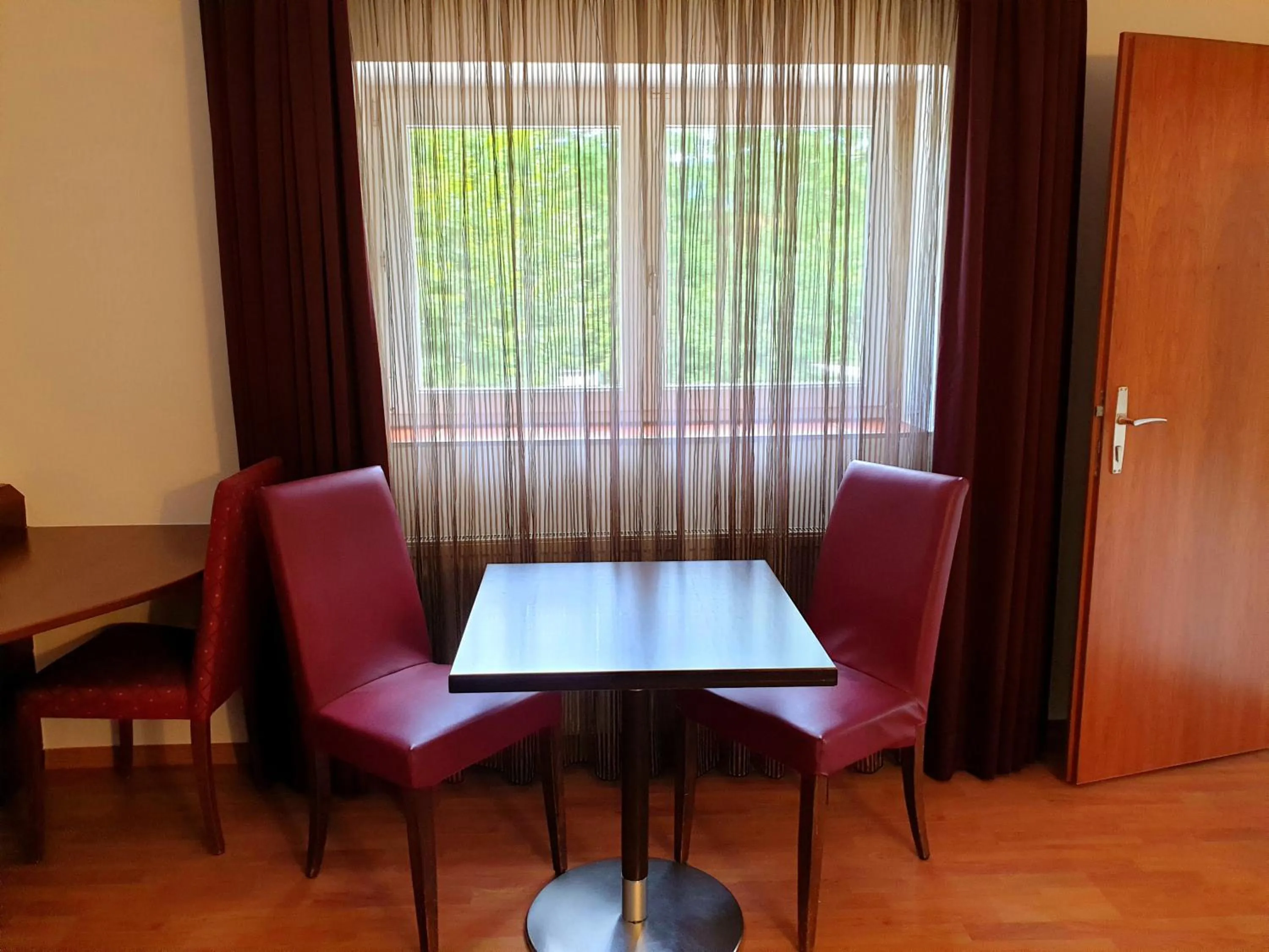 Seating area in Hotel Via Roma