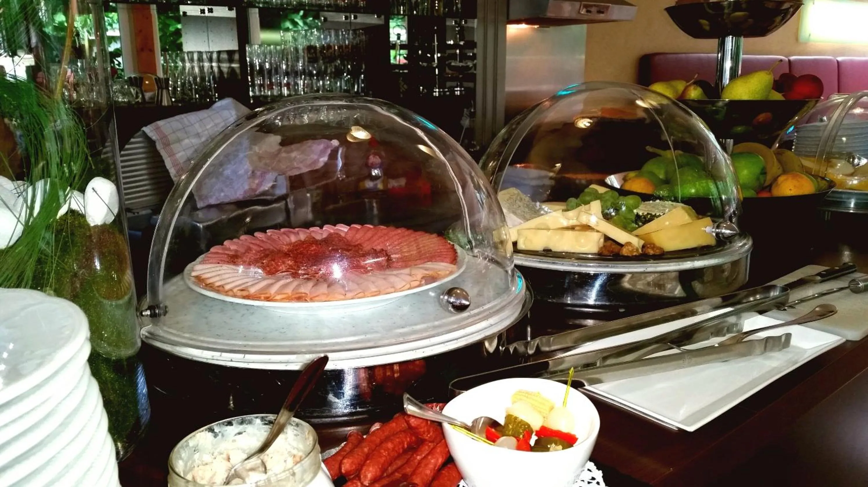 Restaurant/places to eat in Hotel Via Roma