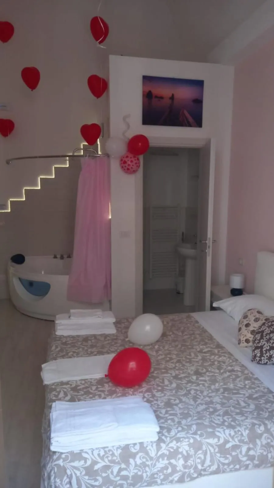 B&B SWEET SUITE DREAMS