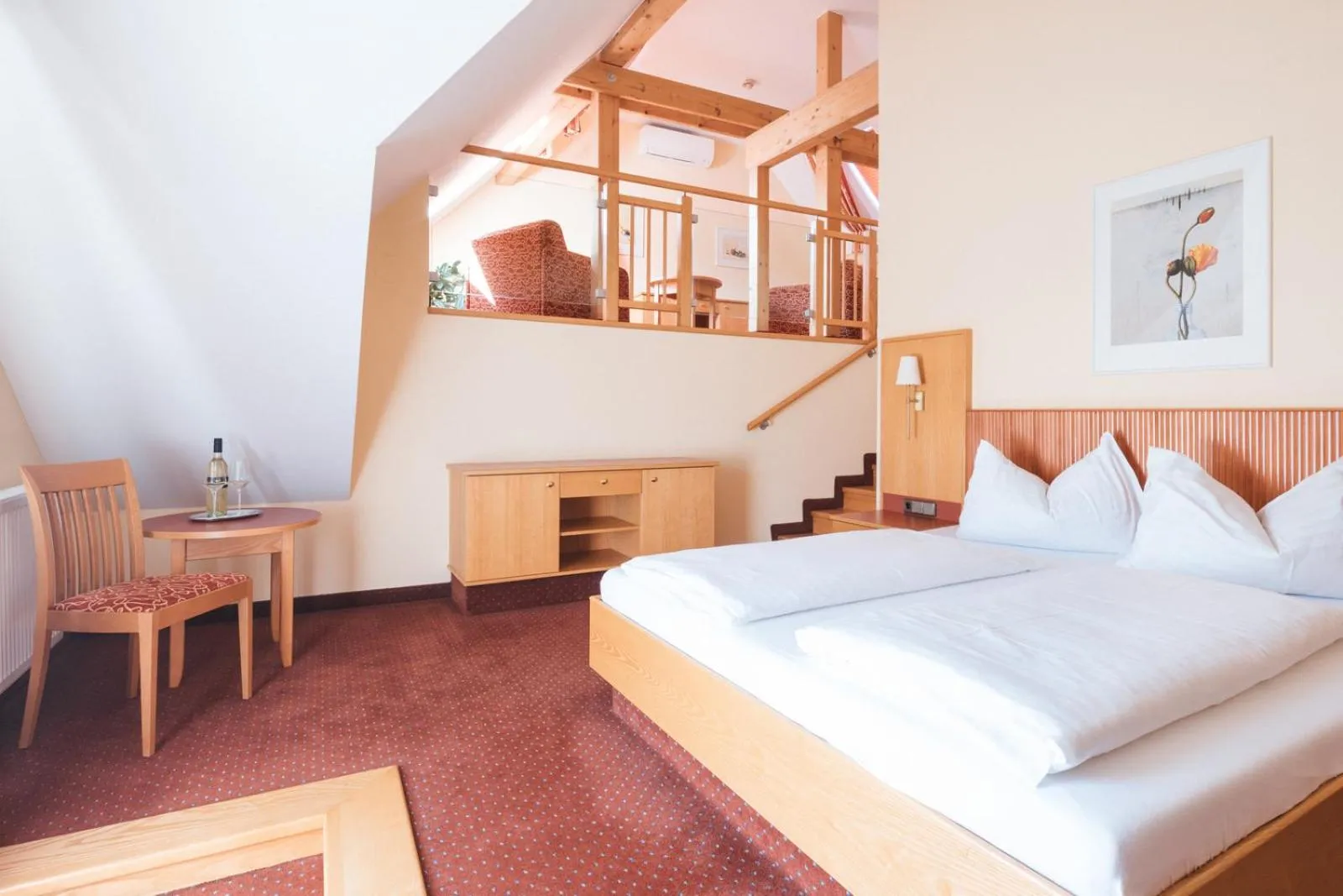 Photo of the whole room, Bed in Hotel am Marktplatz - Landgasthof Wratschko - Gamlitz