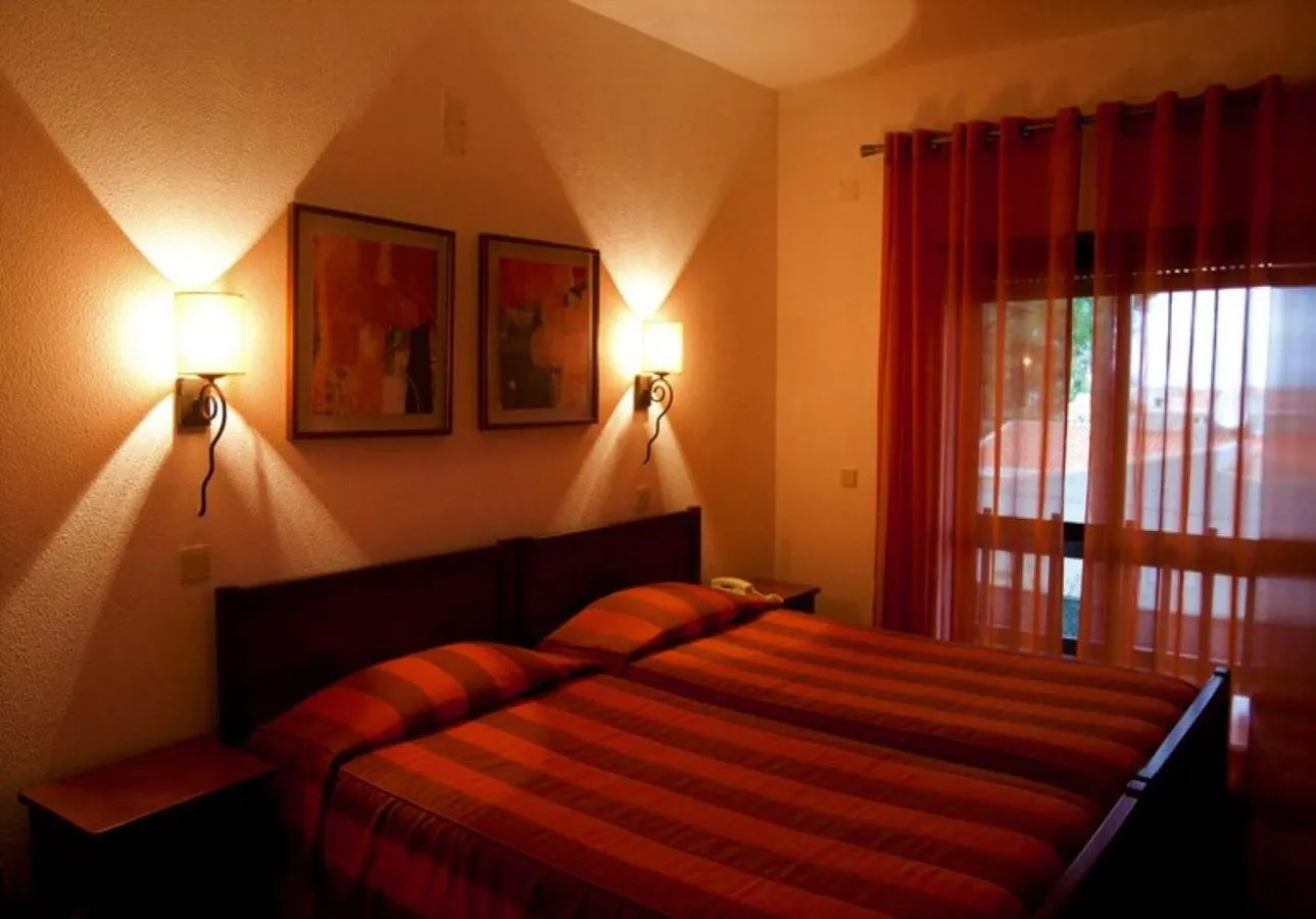 Bedroom, Bed in Hotel Verde Pinho Bed&Breakfast