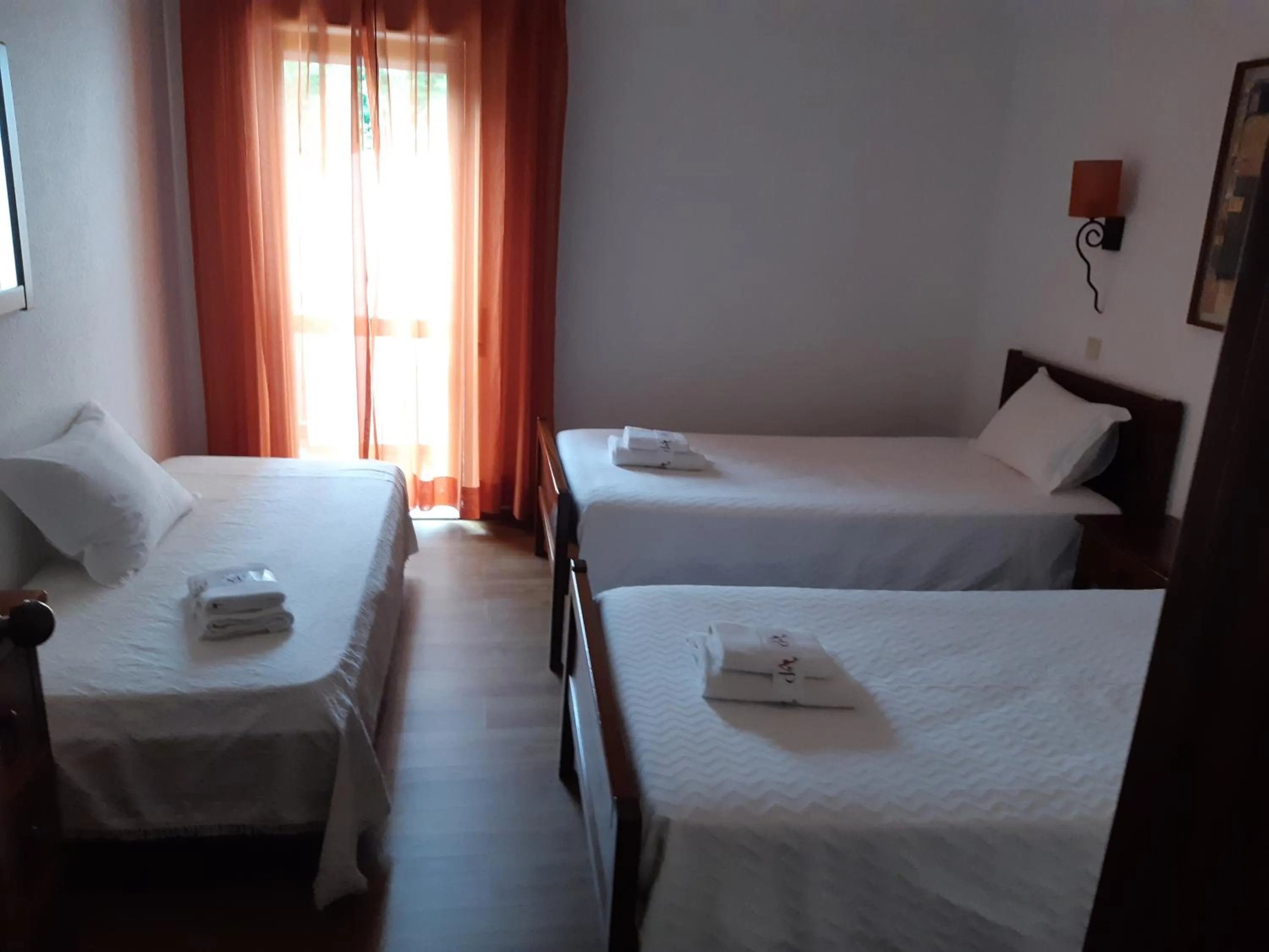 Property building, Bed in Hotel Verde Pinho Bed&Breakfast