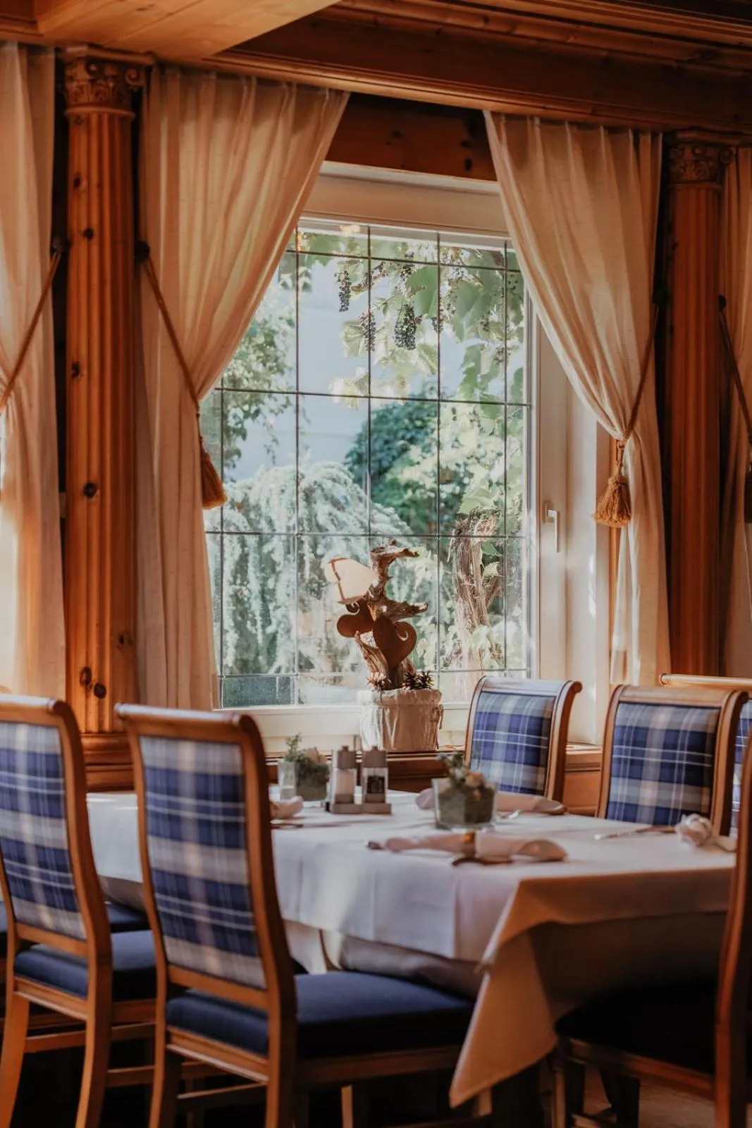 Restaurant/places to eat in Parkhotel Matrei