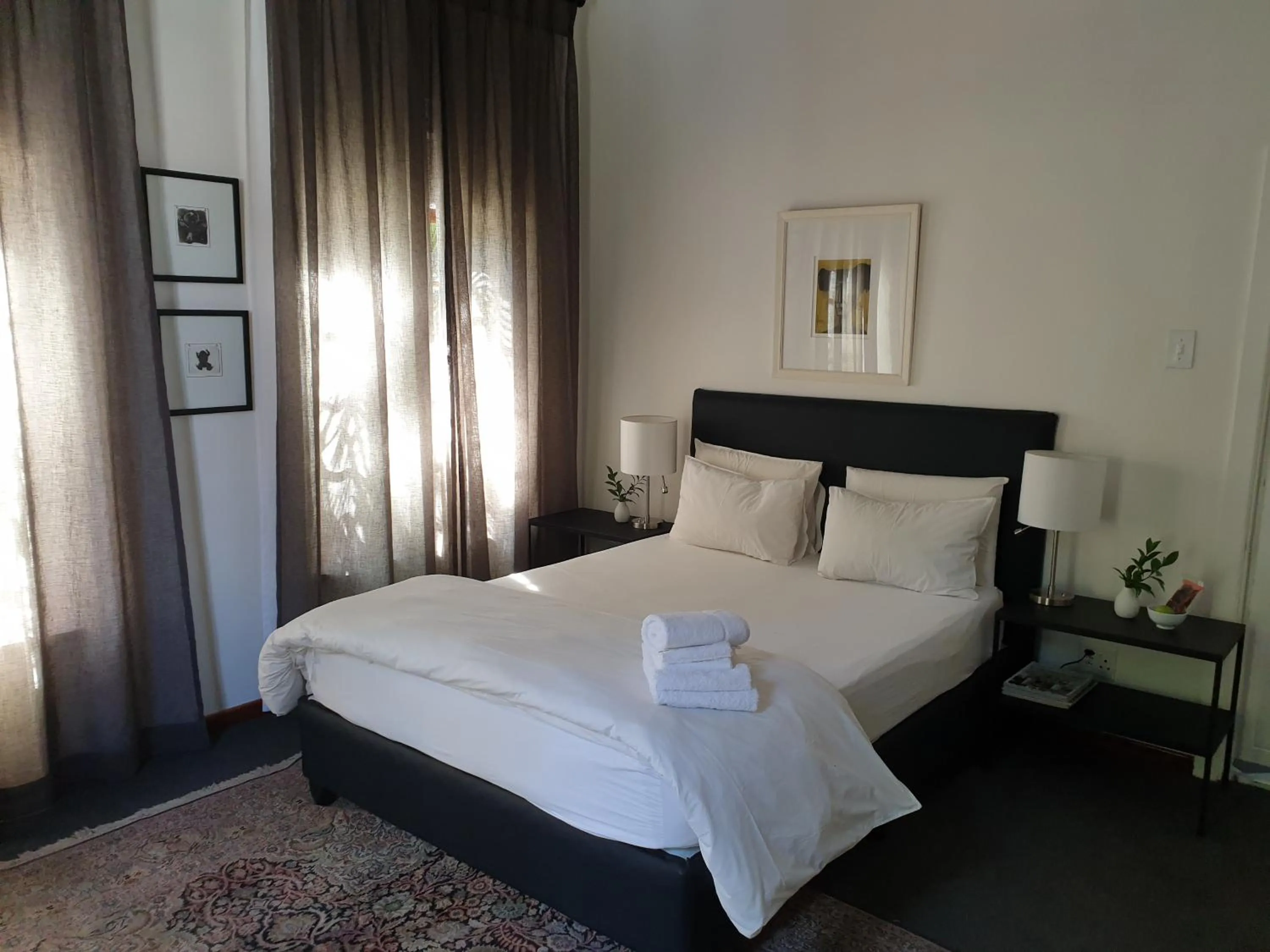 Bed in Le Must Residence