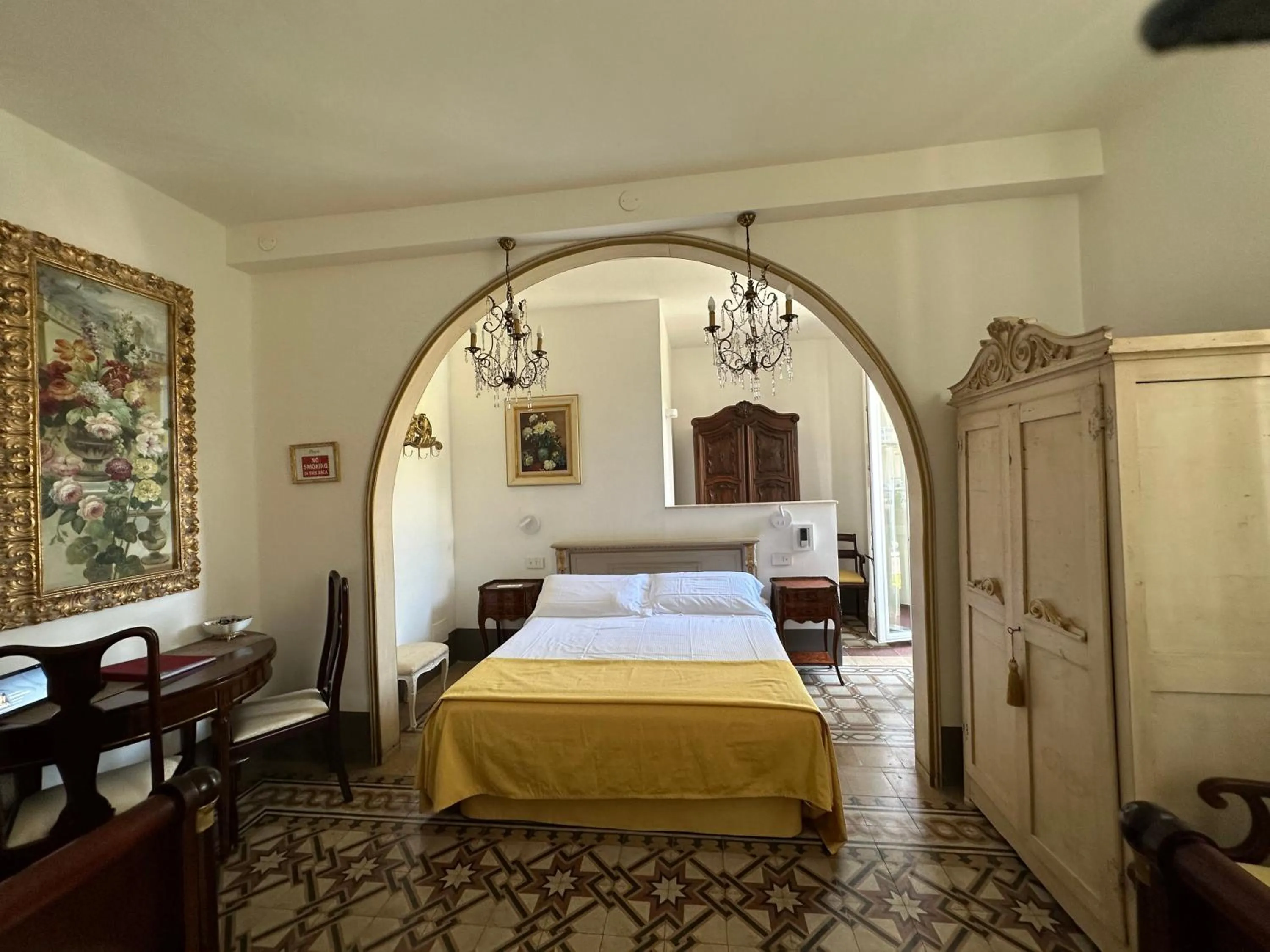 Bedroom, Bed in Domus Socolatae Residenza d'Epoca Charming B&B - Adults Only