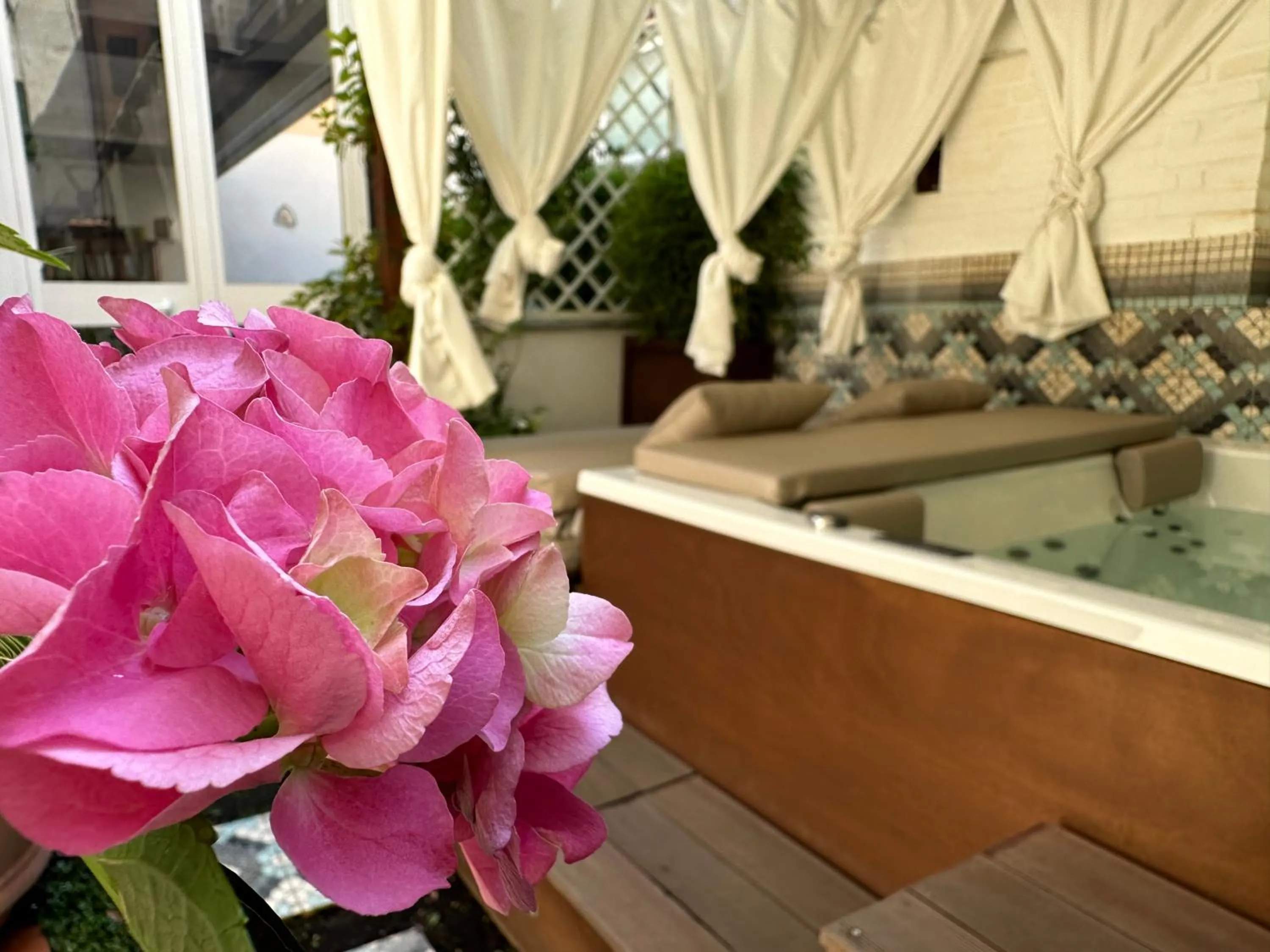 Hot Tub in Domus Socolatae Residenza d'Epoca Charming B&B - Adults Only