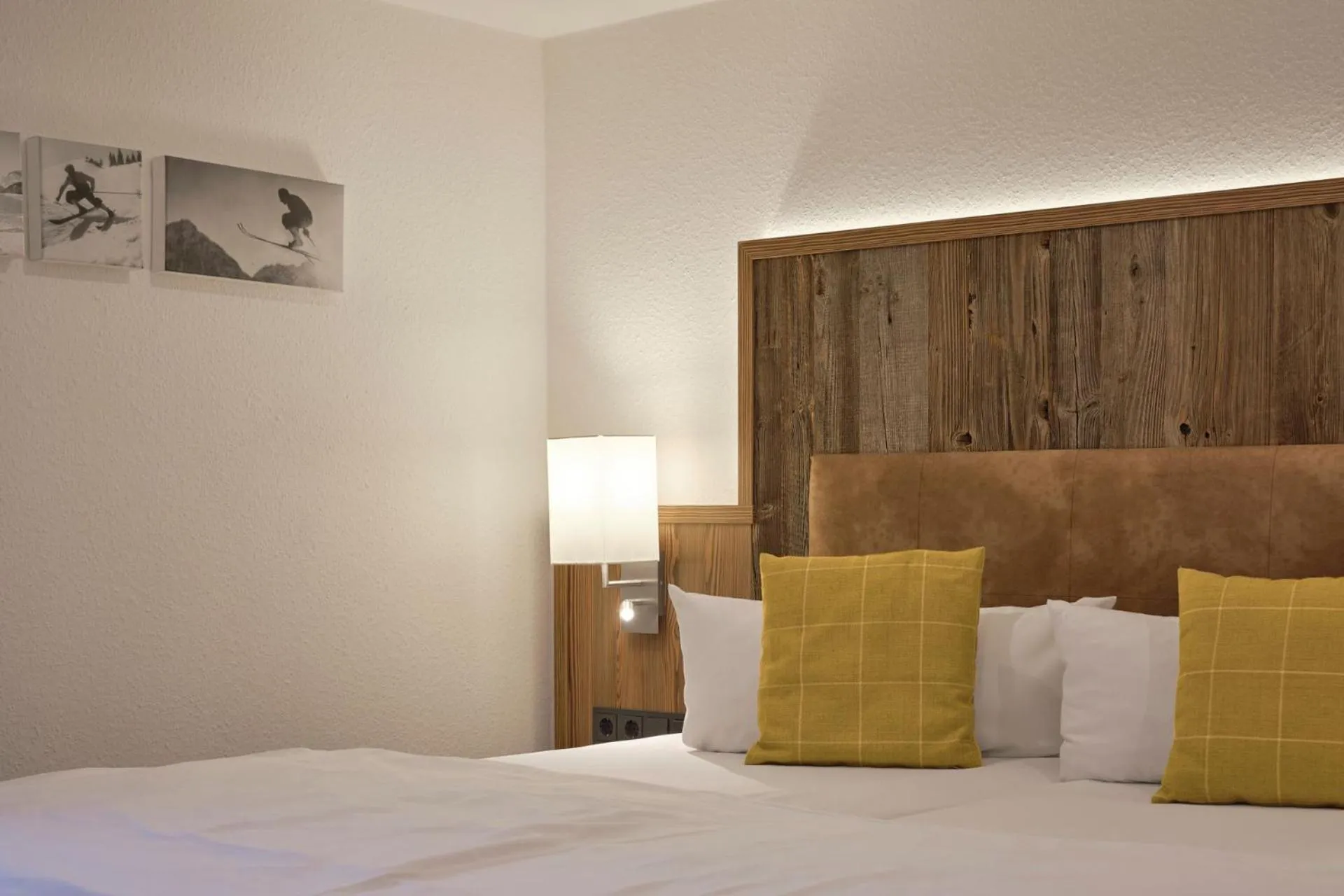 Bed in Genuss- & Aktivhotel Sonnenburg