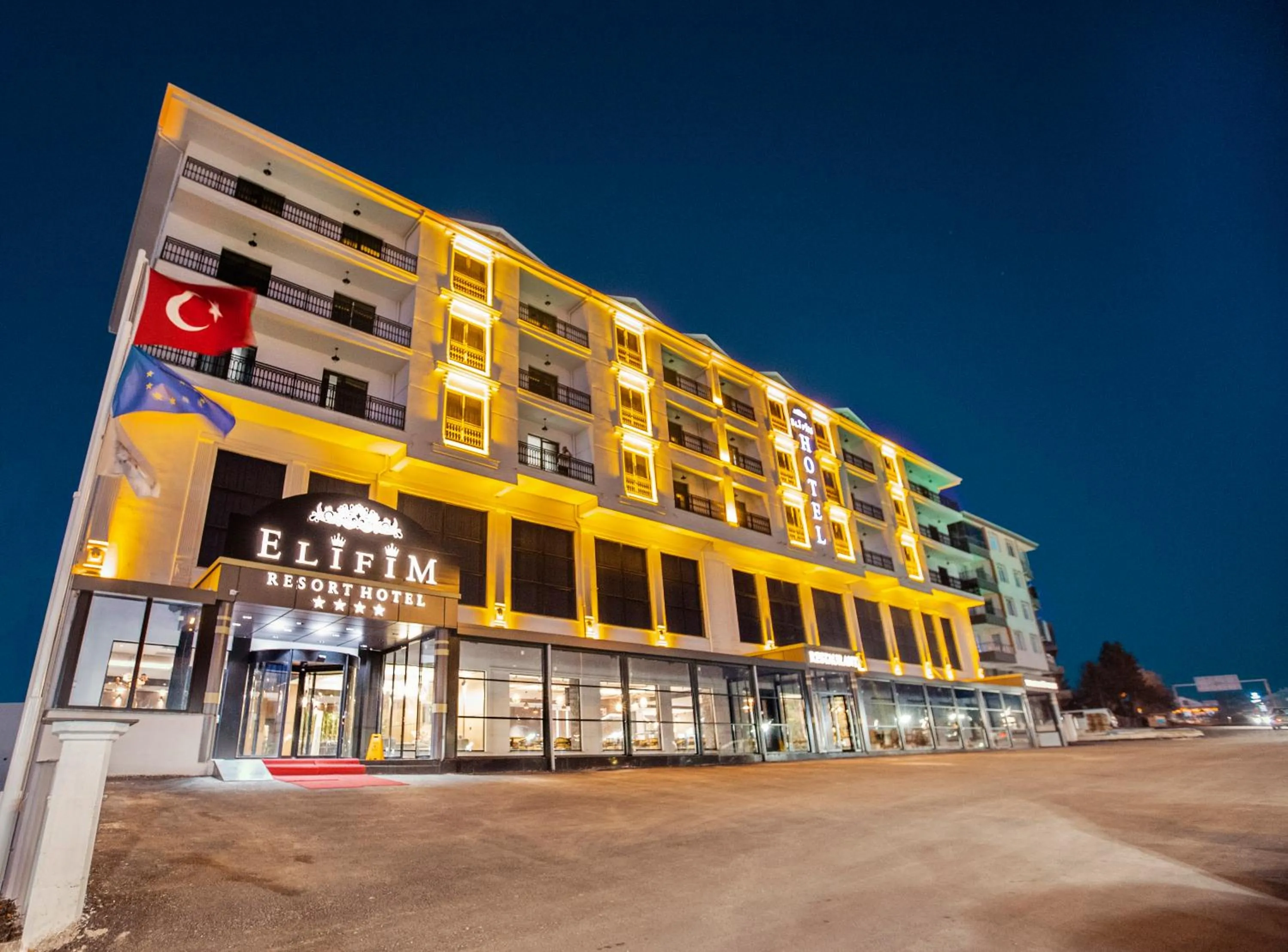 Property building in Elifim Resort Hotel