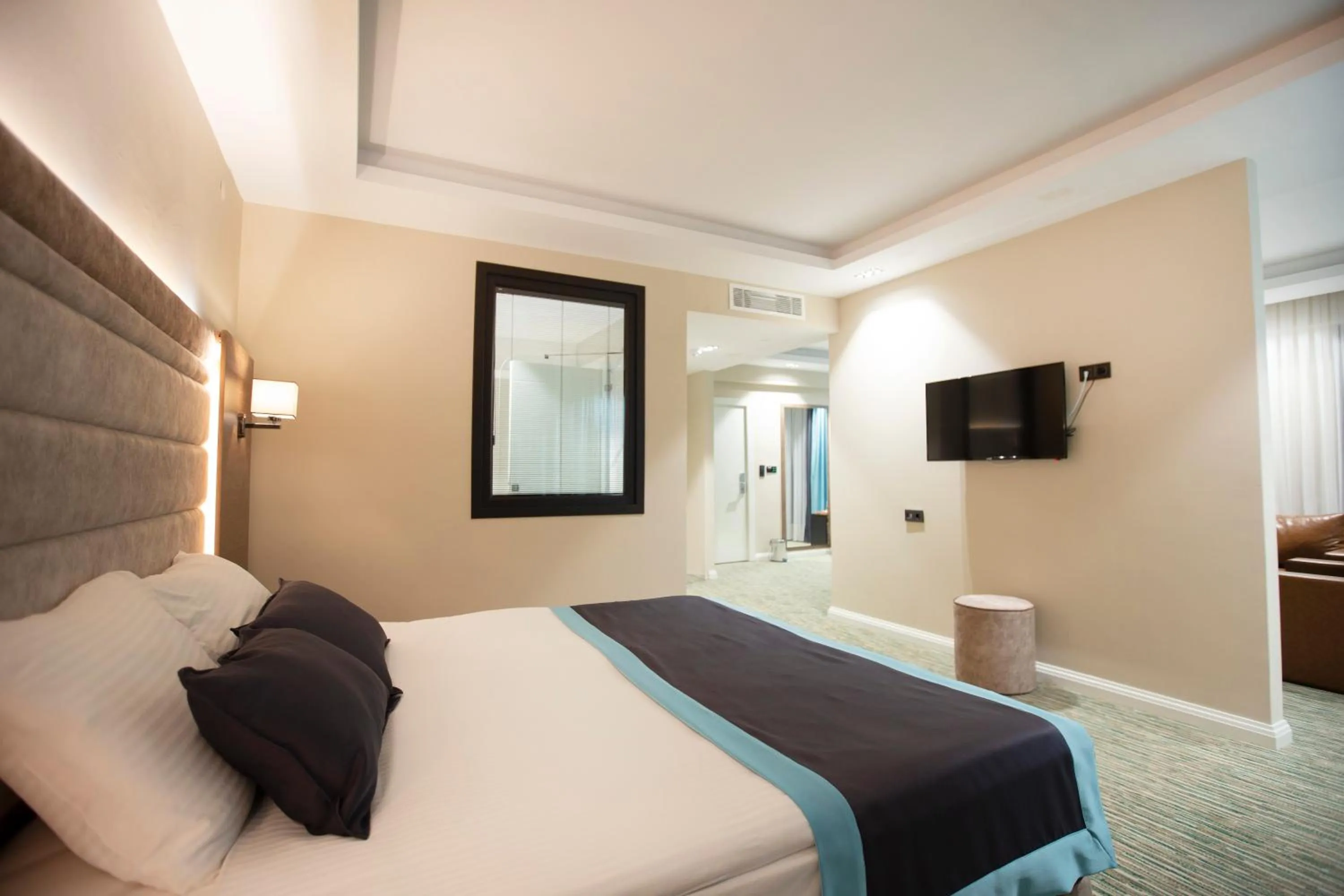 Bed in Elifim Resort Hotel