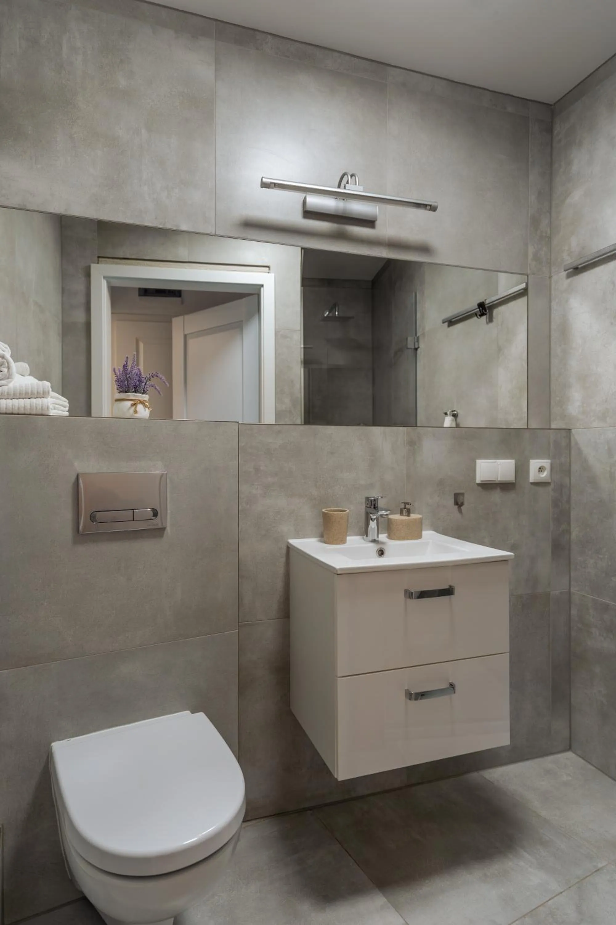 Bathroom in Kazimierz Residence Apartments by Staymoovers