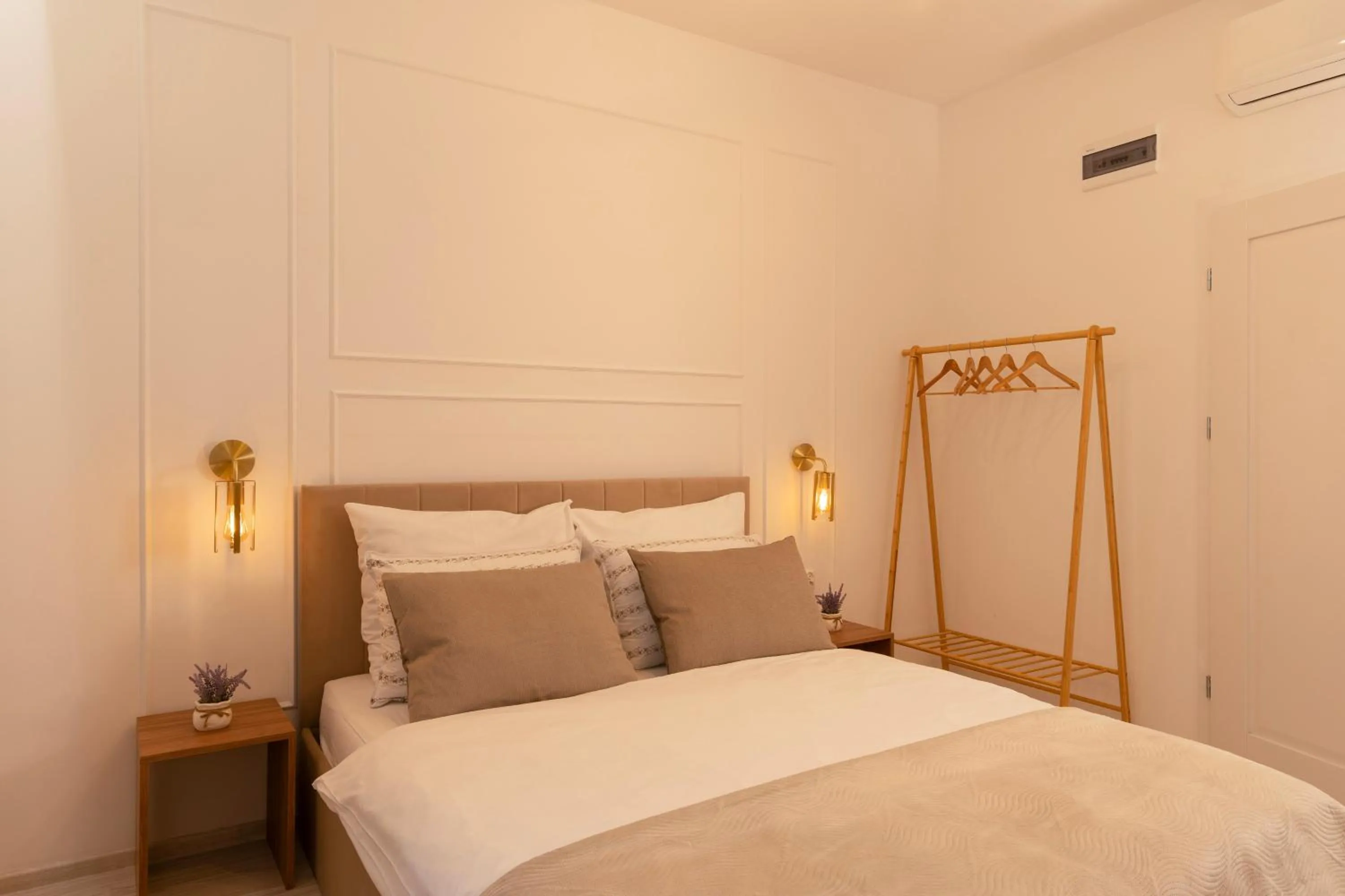 Bed in Kazimierz Residence Apartments by Staymoovers