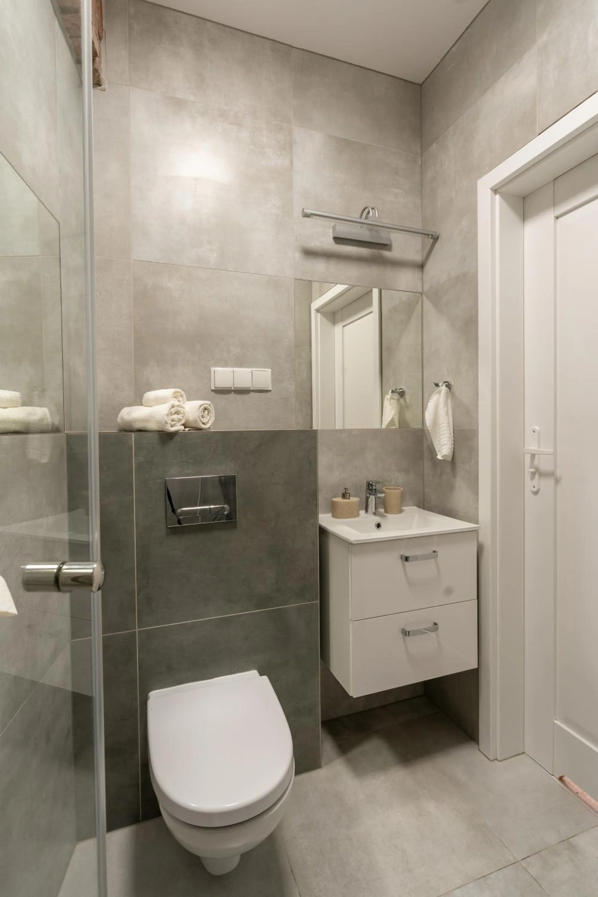 Bathroom in Kazimierz Residence Apartments by Staymoovers