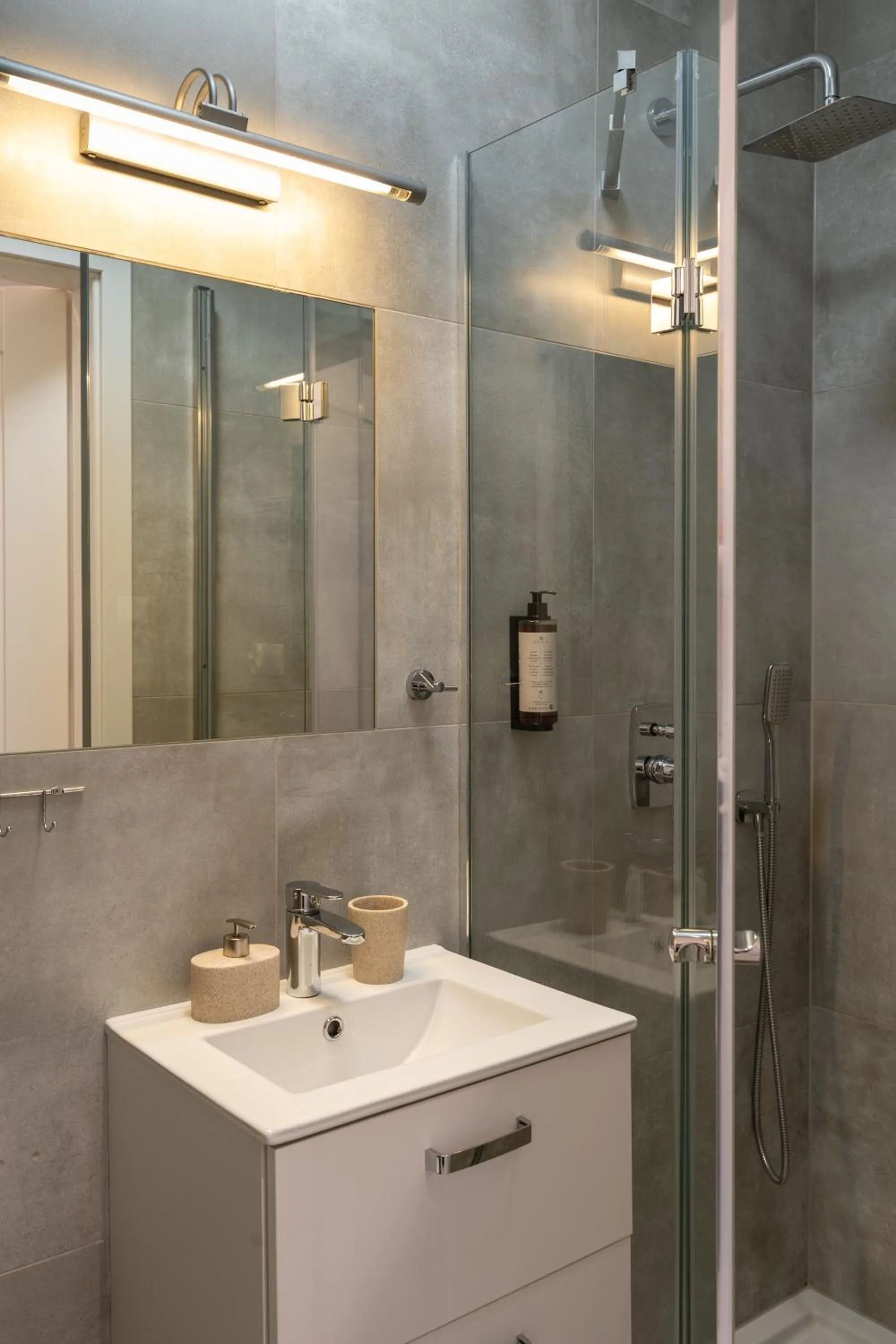 Bathroom in Kazimierz Residence Apartments by Staymoovers