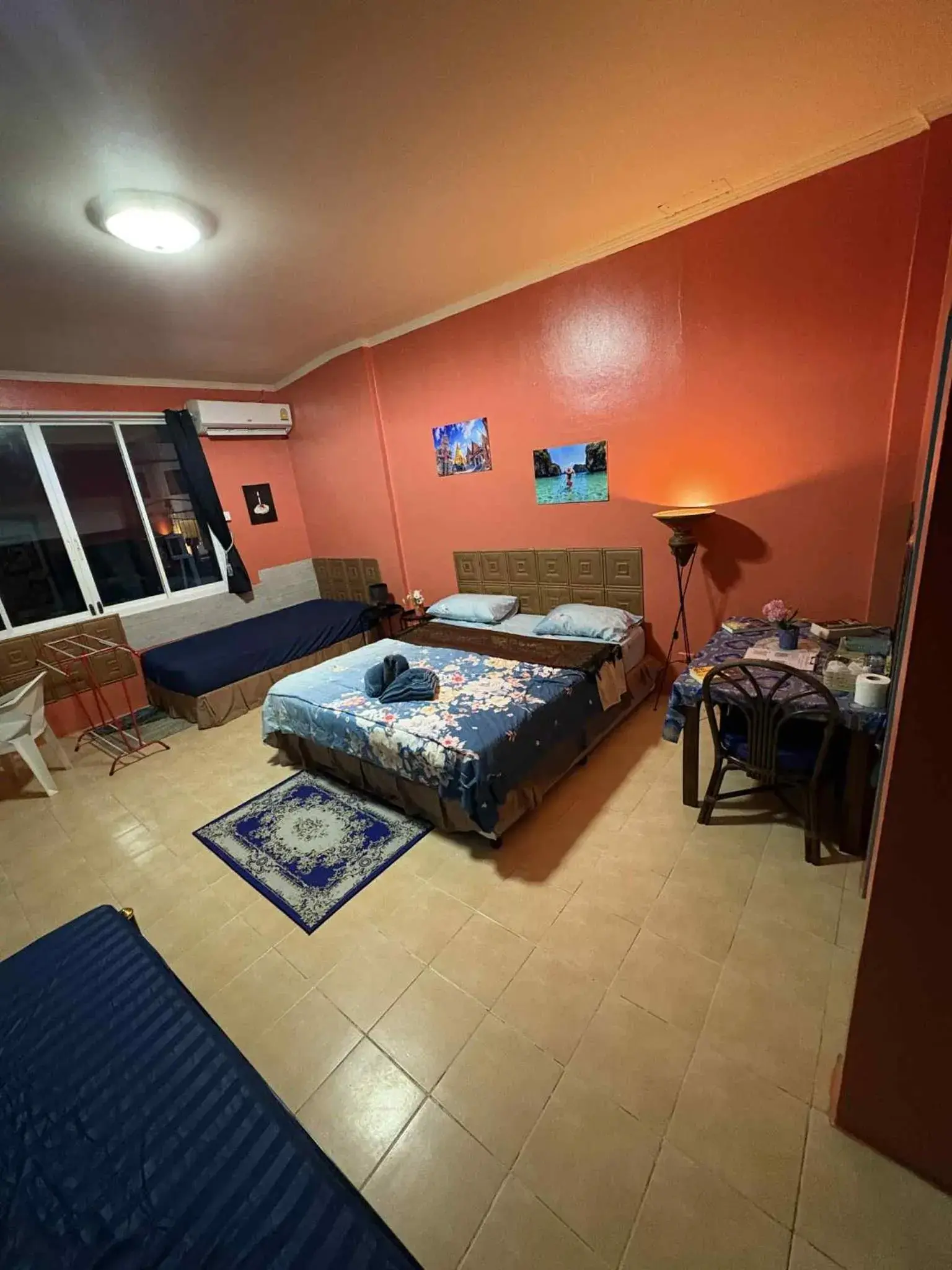 Family Room - single occupancy in San Antonio Beach Guesthouse & Restaurant Family Room - single occupancy in San Antonio Beach Guesthouse & Restaurant