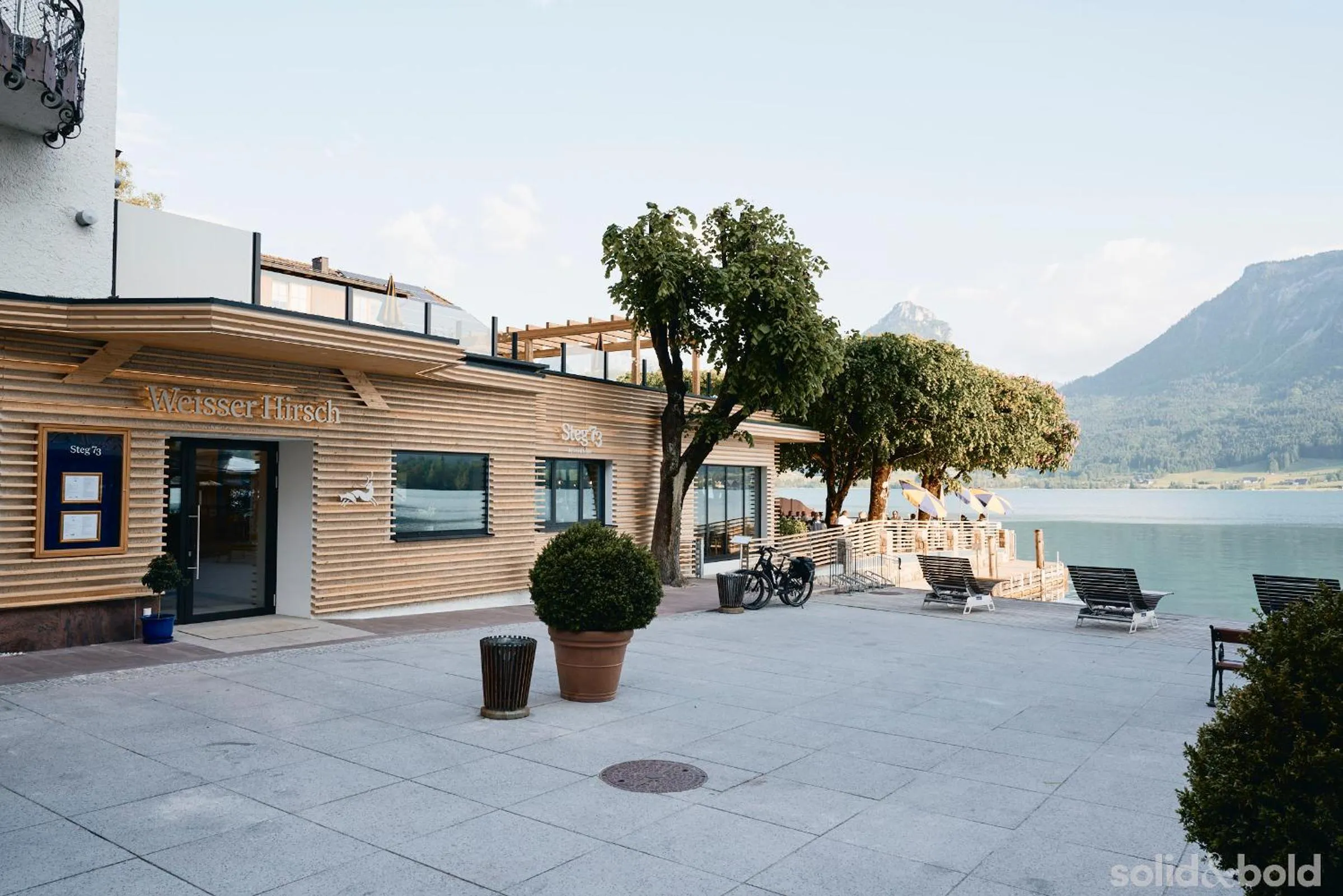 Property building in Hotel Weisser Hirsch