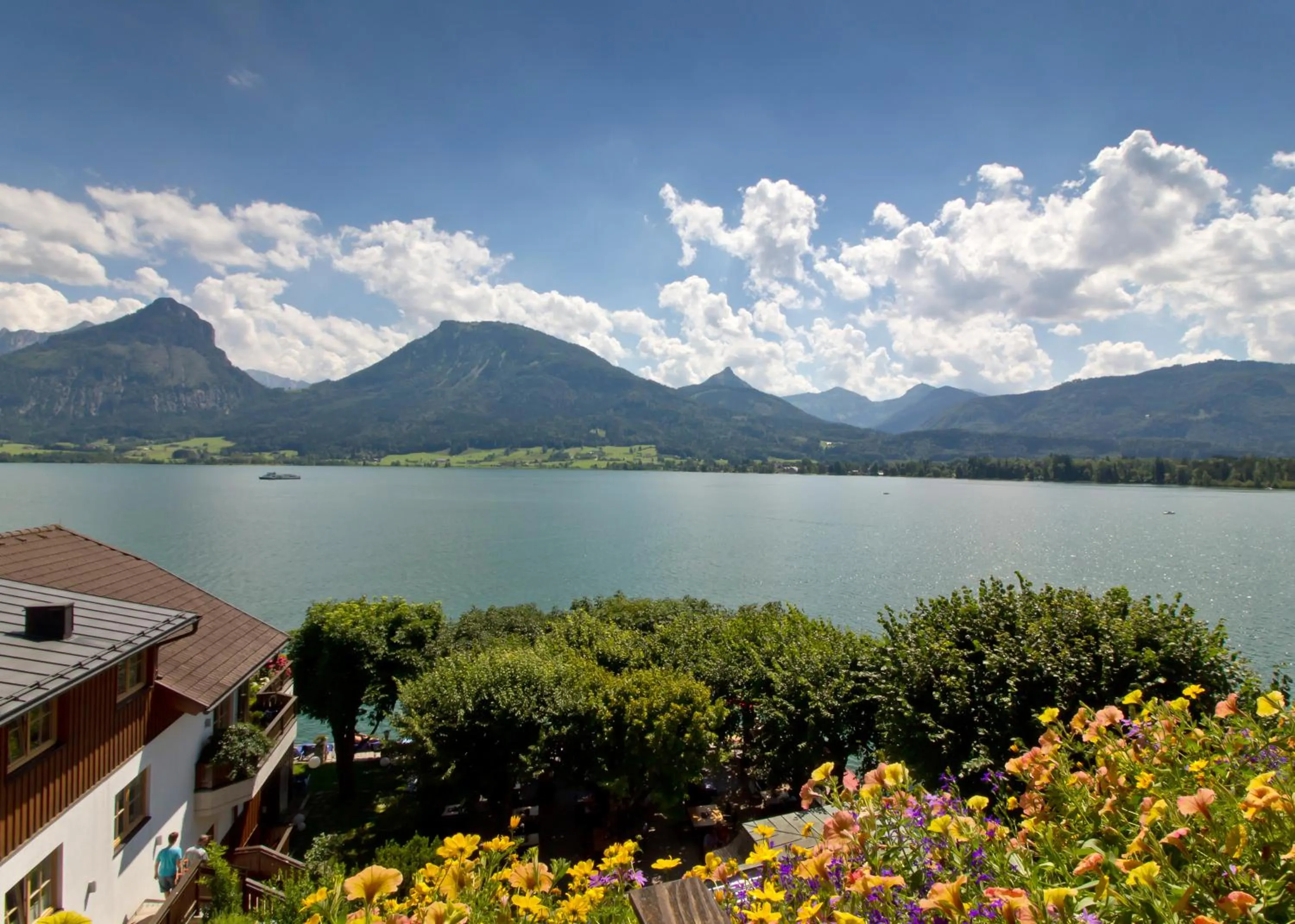 Lake view in Hotel Weisser Hirsch
