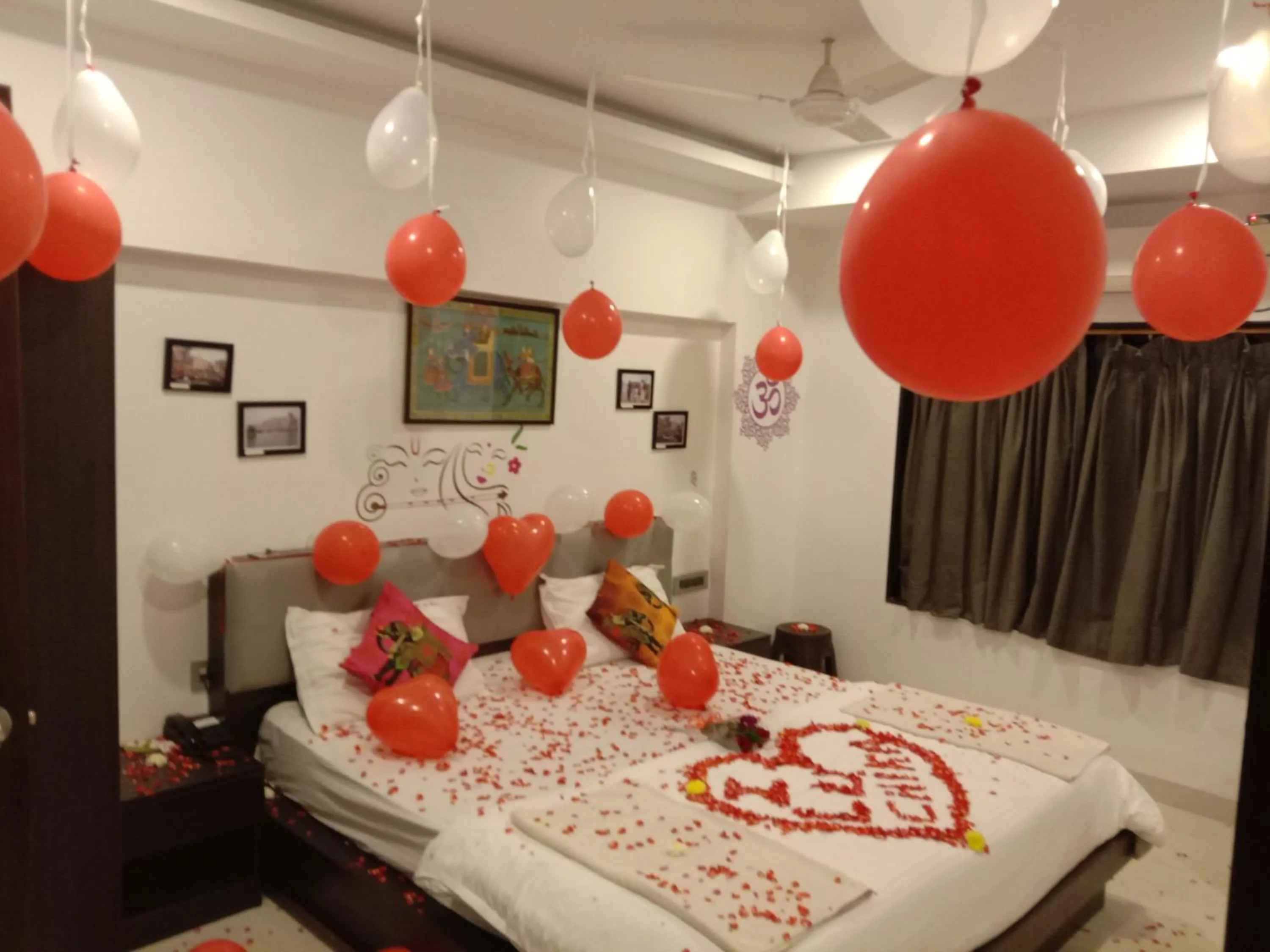 Decorative detail, Bed in Athi Resorts