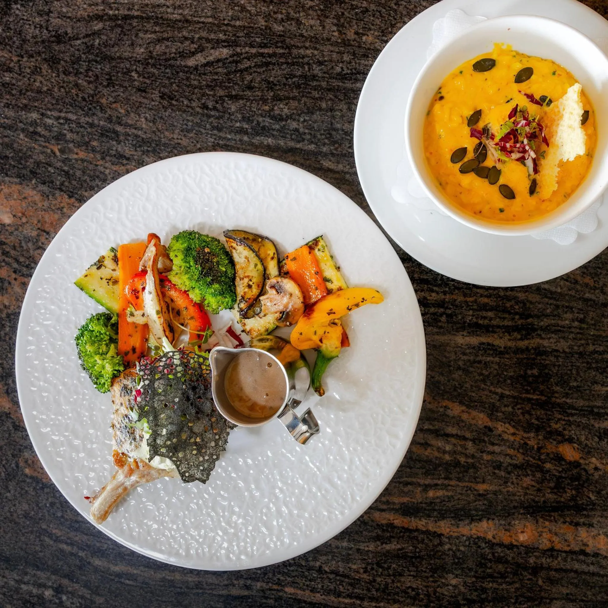 Restaurant/places to eat in Gartenhotel Maria Theresia