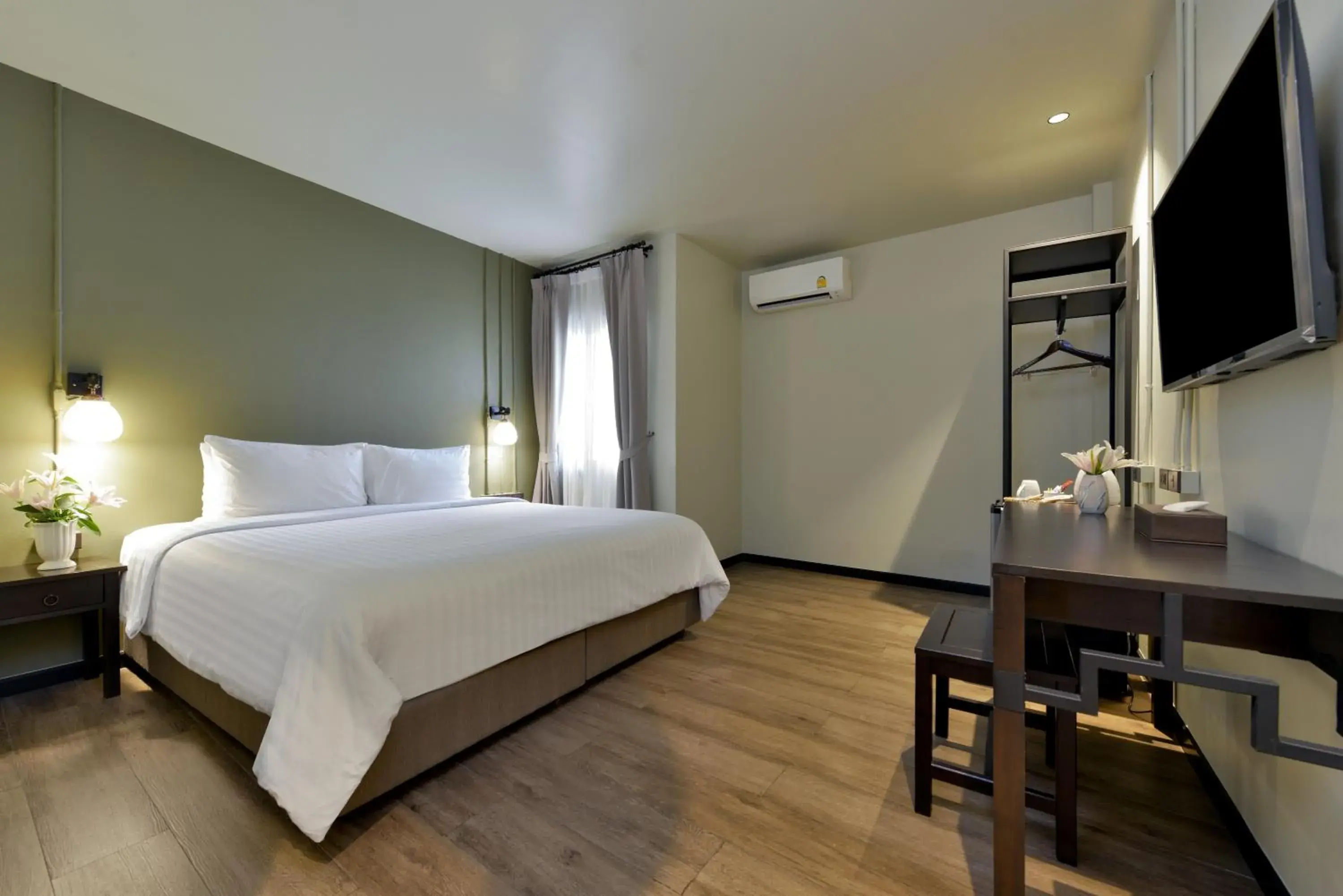 Superior King Room in Oldthaiheng Hotel Superior King Room in Oldthaiheng Hotel