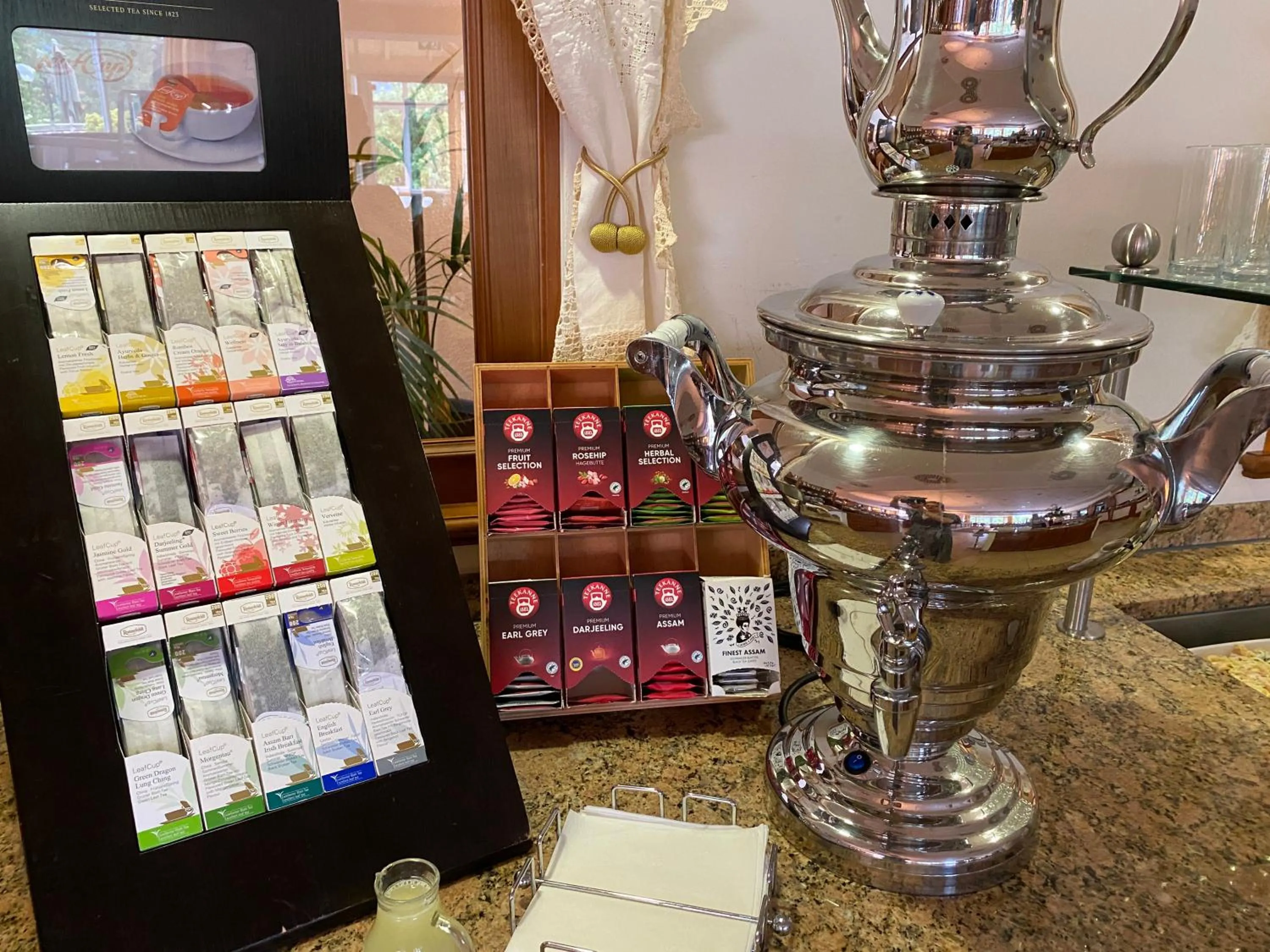 Breakfast in Gartenhotel & Weingut Pfeffel Dürnstein