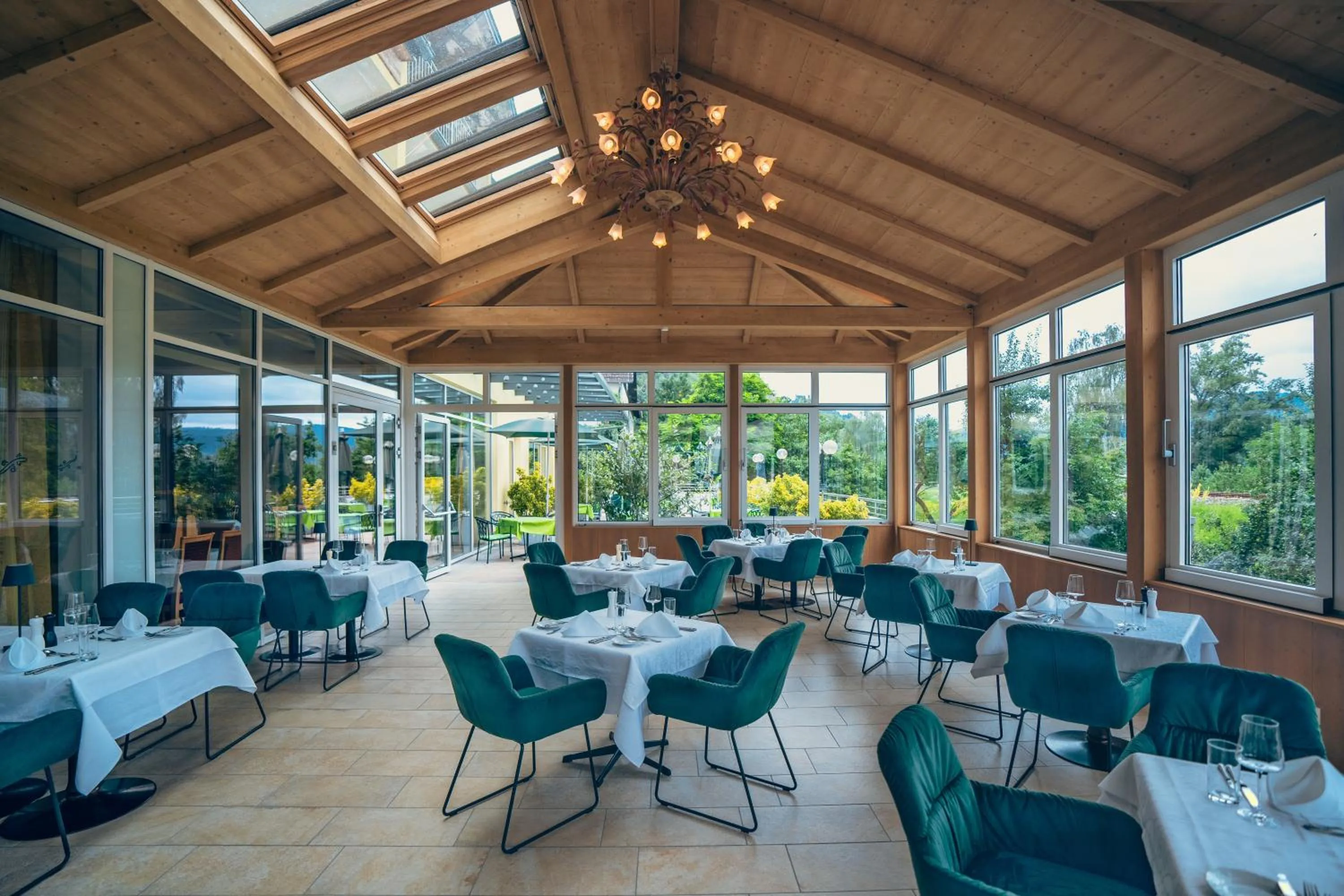 Restaurant/places to eat in Gartenhotel & Weingut Pfeffel Dürnstein