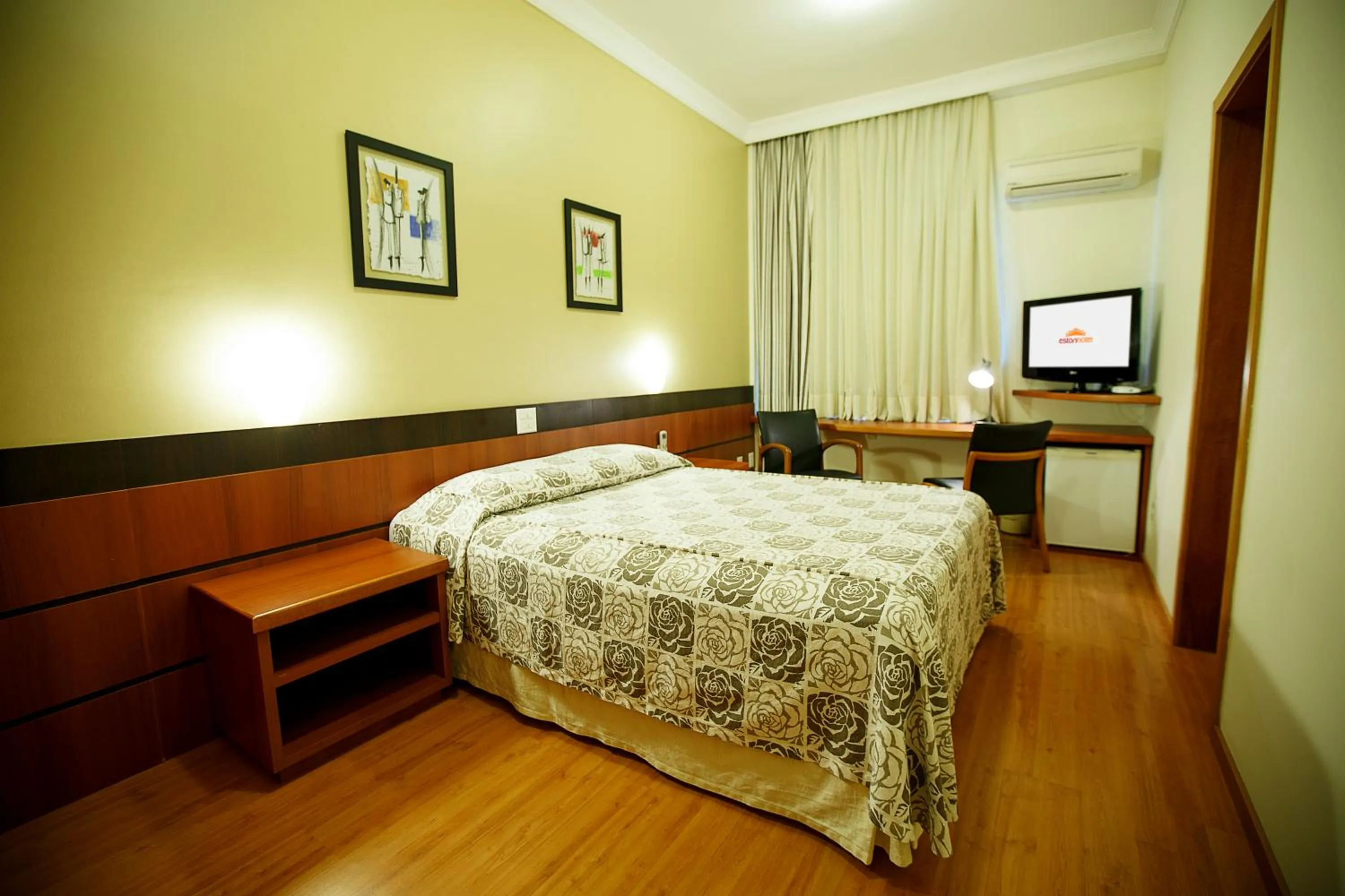 Bed in Eston Hotel - LOCALIZAÇÃO CENTRAL PRIVILEGIADA -PET FRIENDLY