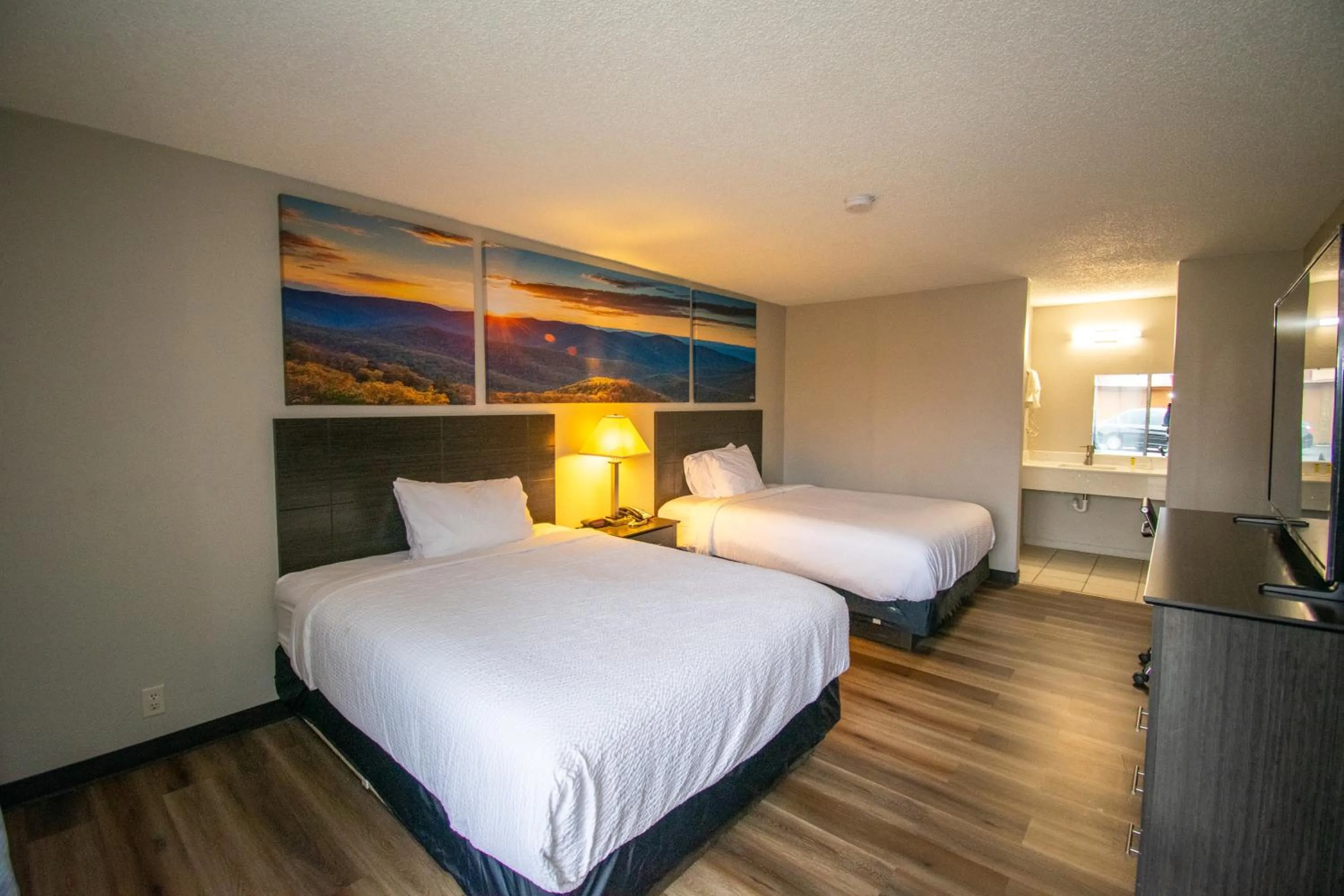 Bed in Days Inn by Wyndham Caddo Valley Arkadelphia