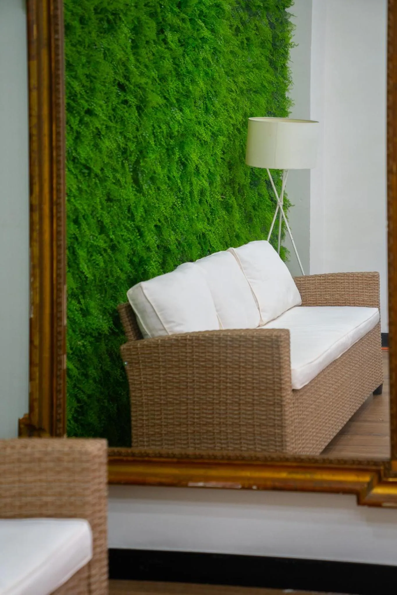 Entertainment, Bed in Añoreta Suites