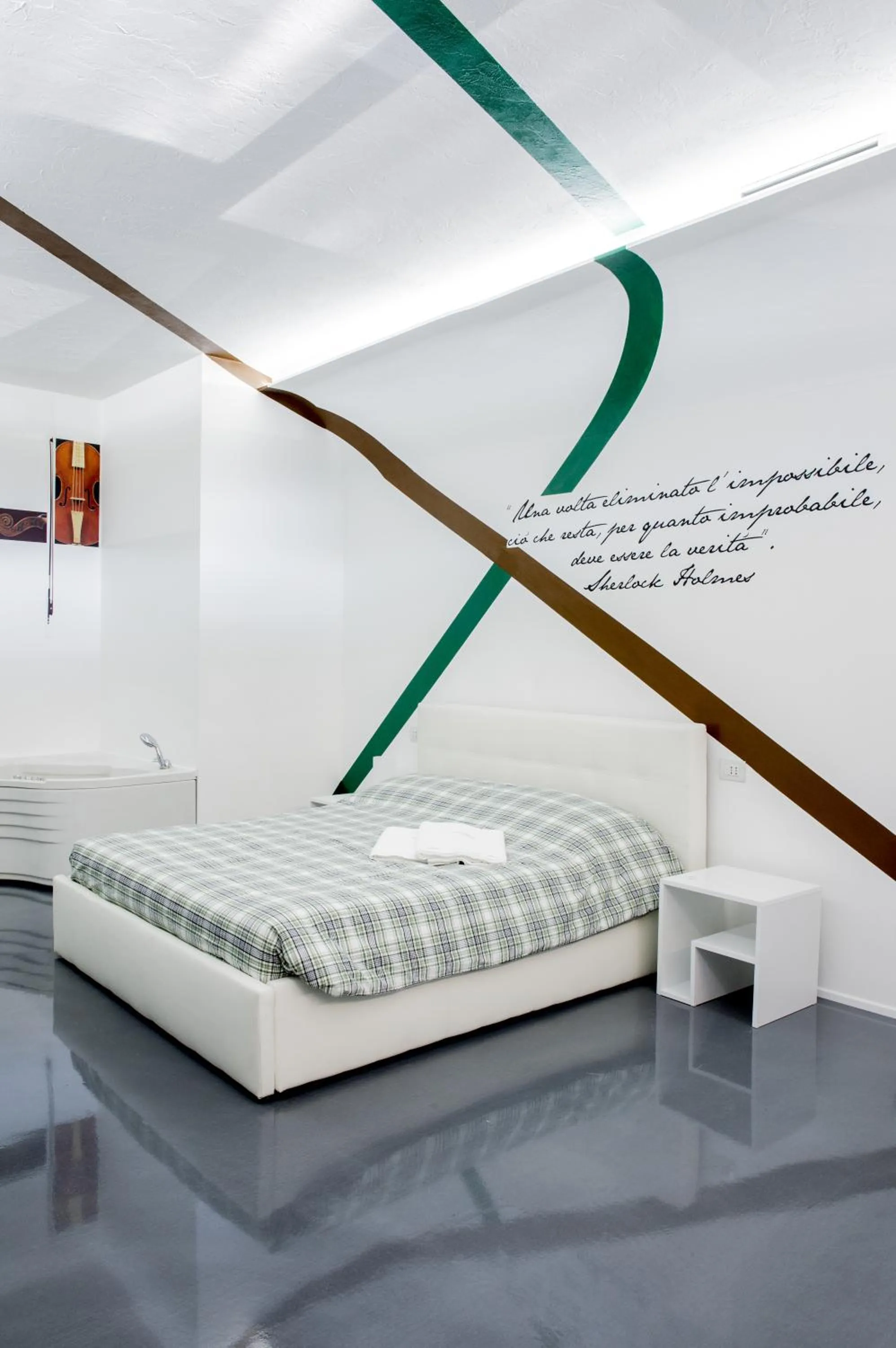 Decorative detail, Bed in Il Castelluccio