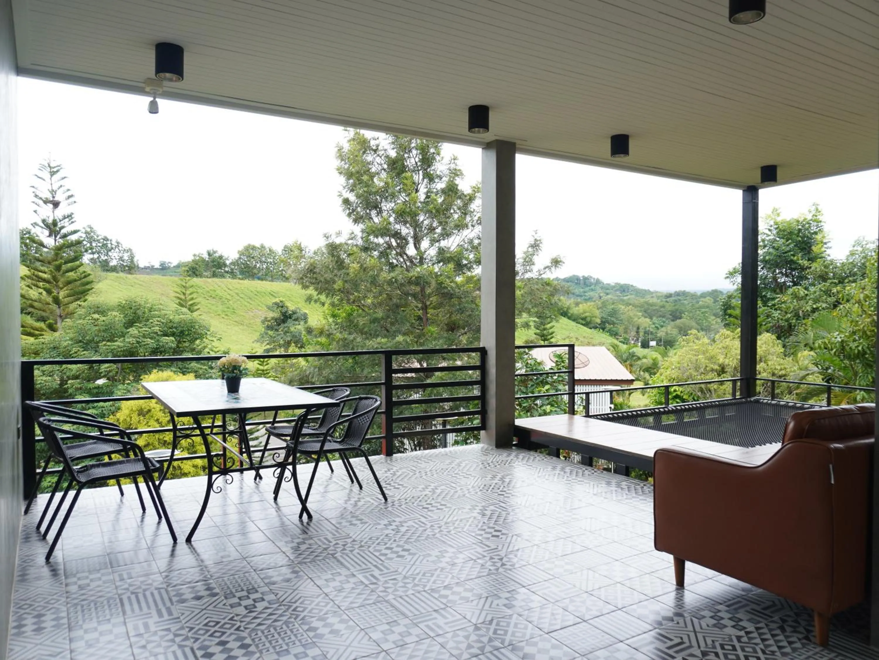 Inner courtyard view in Krin Resort