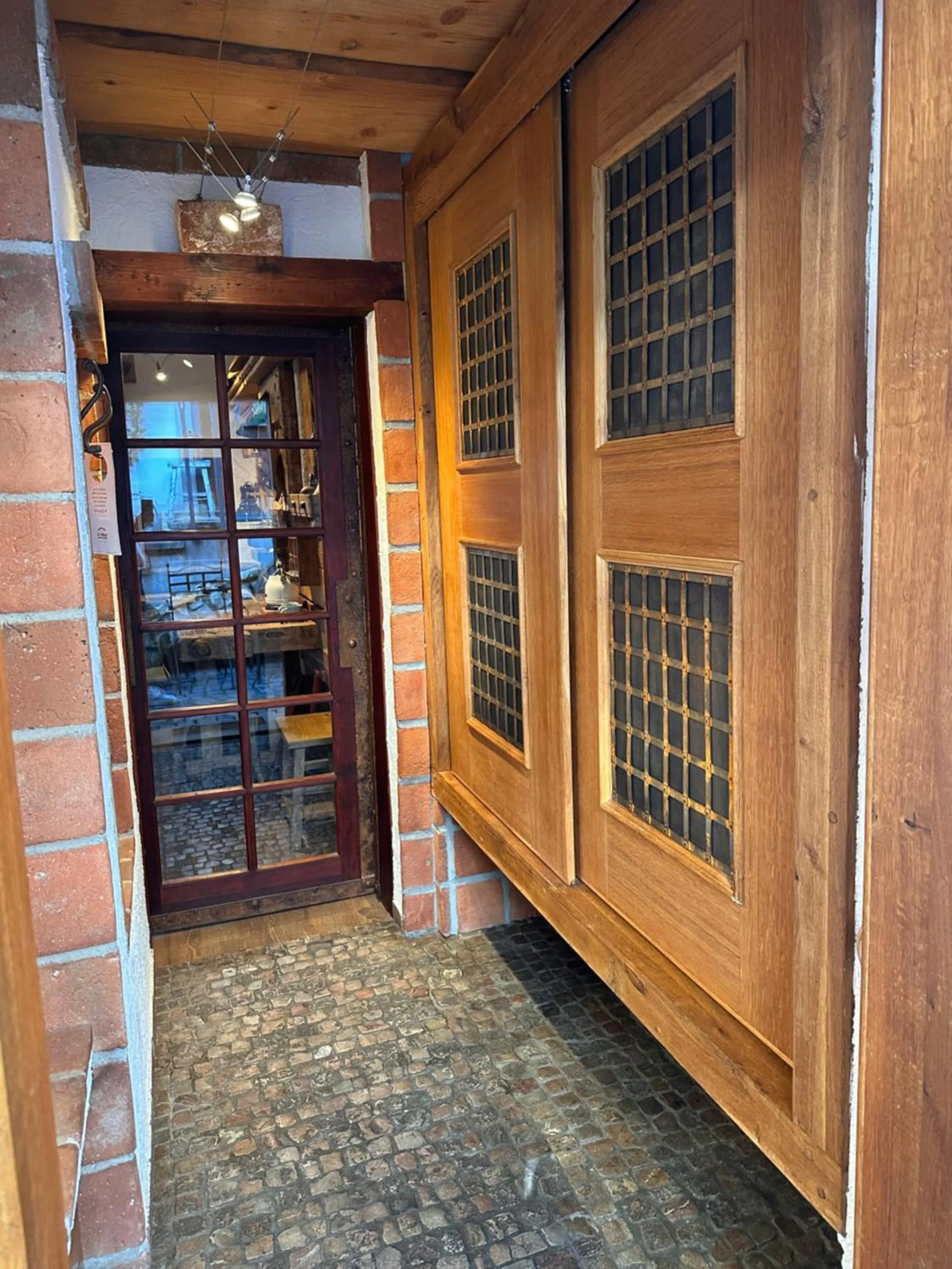 Facade/entrance in Romantik Hotel U Raka