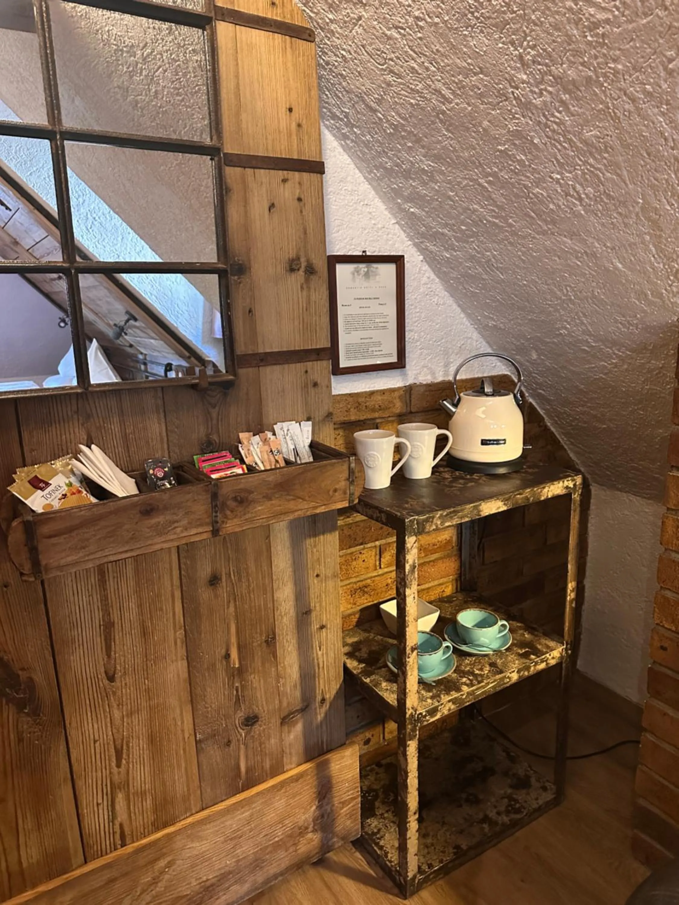 Coffee/tea facilities in Romantik Hotel U Raka