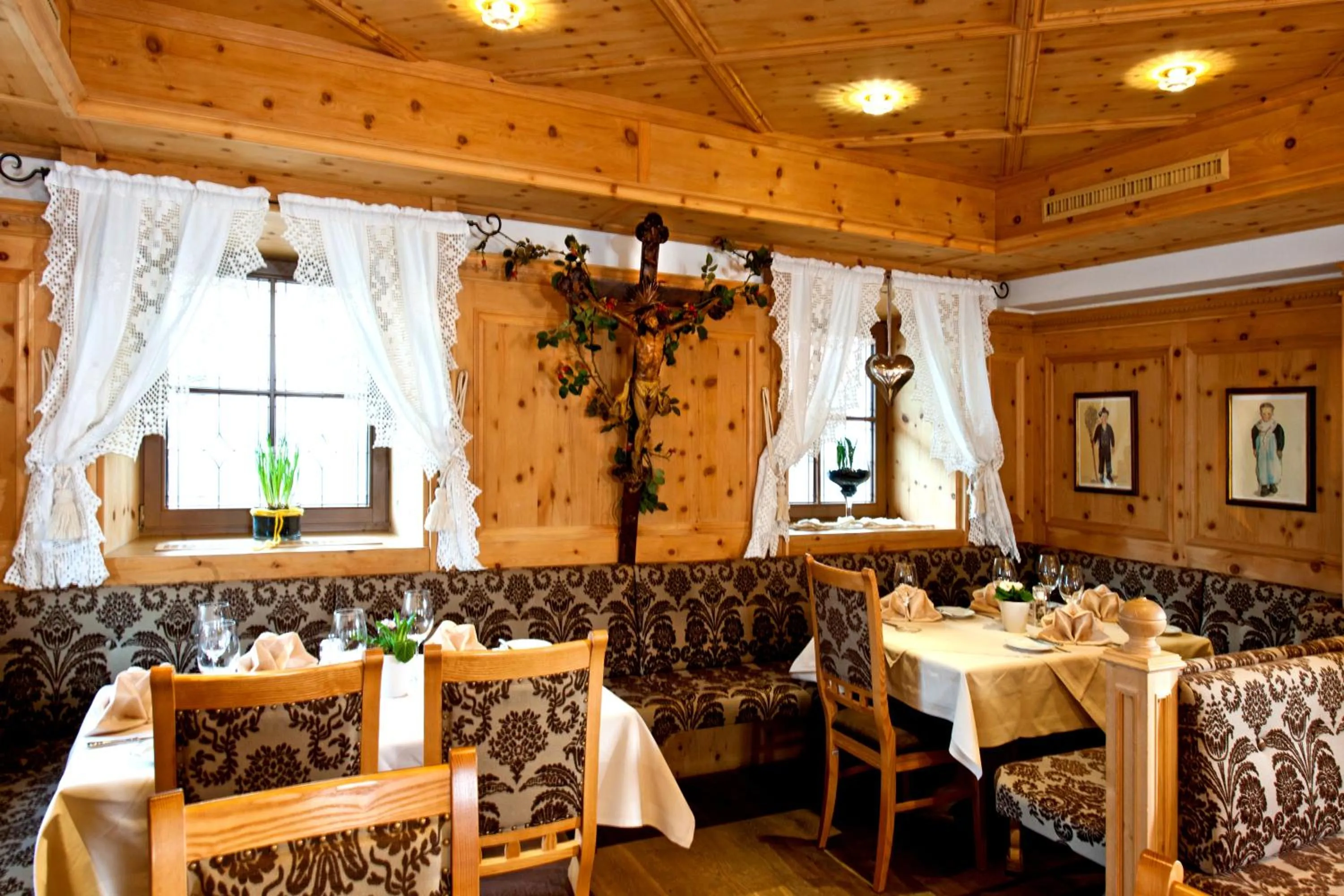 Restaurant/places to eat in Hotel Bierwirt