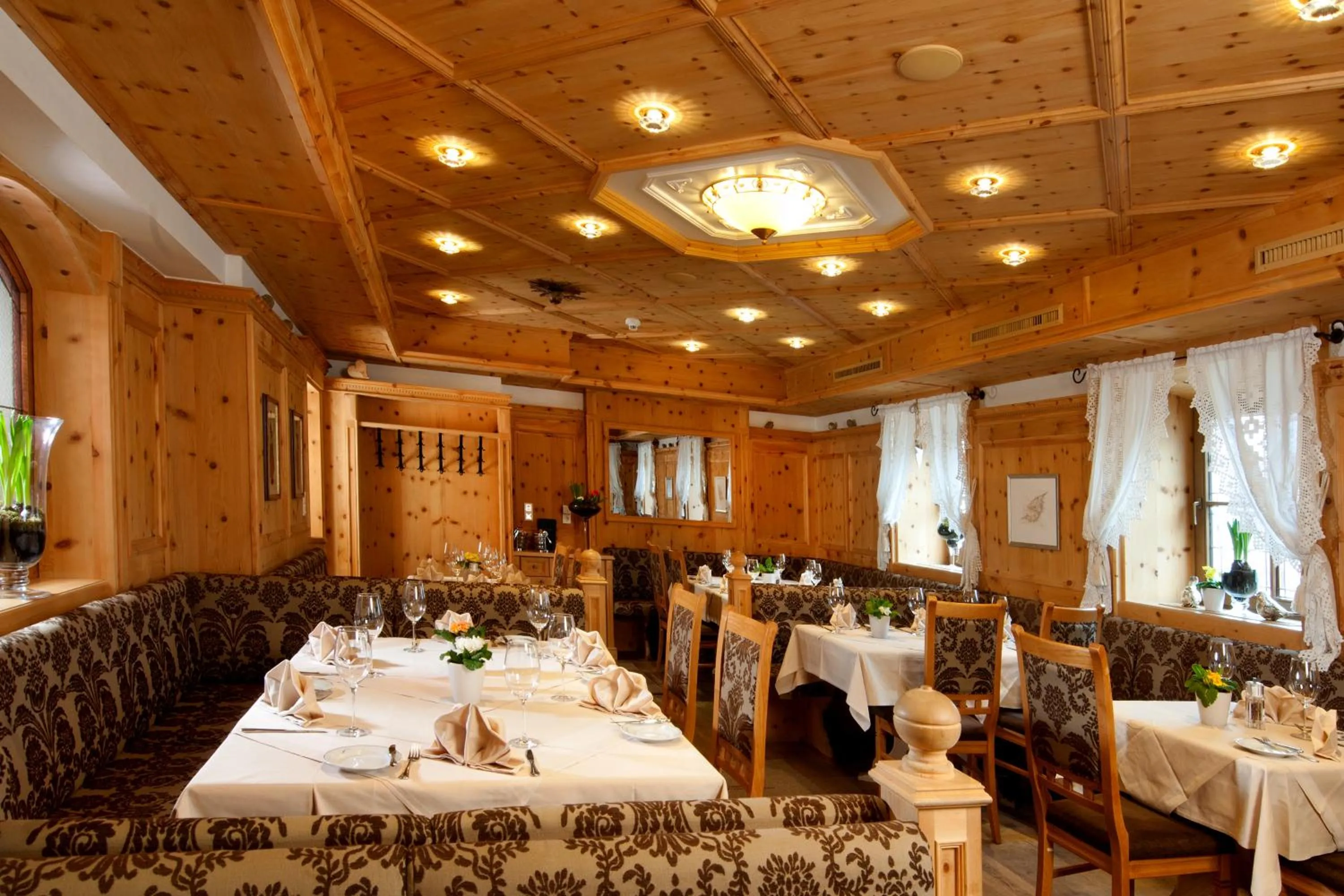 Restaurant/places to eat in Hotel Bierwirt
