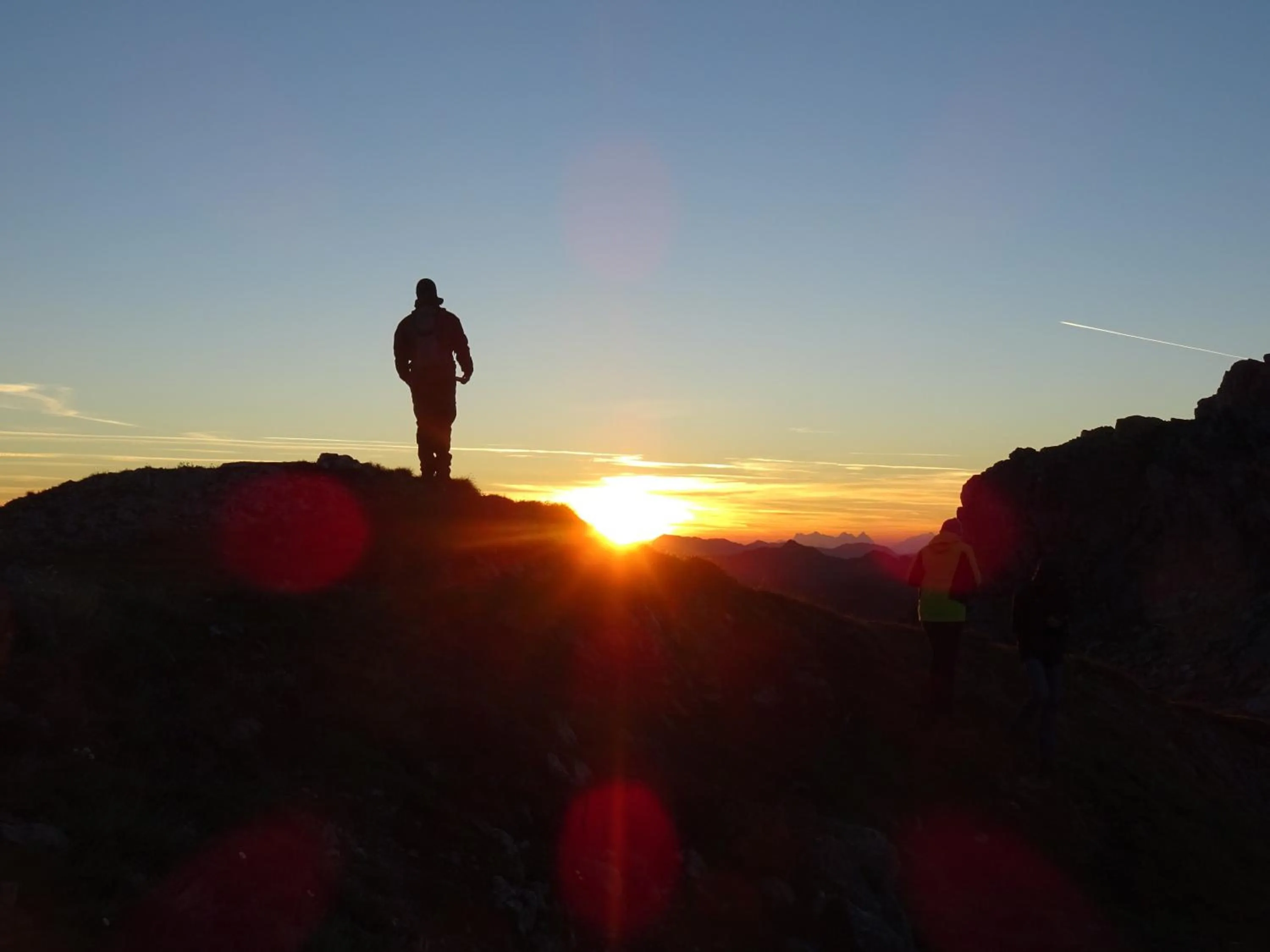 Hiking in Hotel Eden