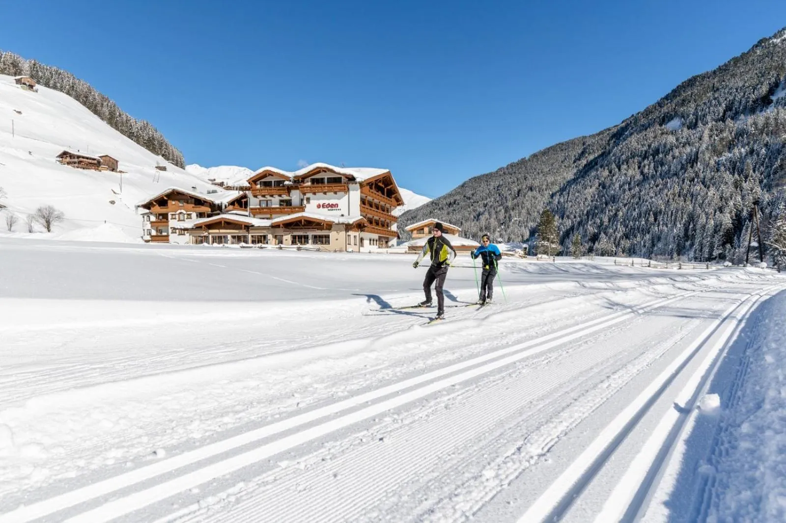 Winter in Hotel Eden