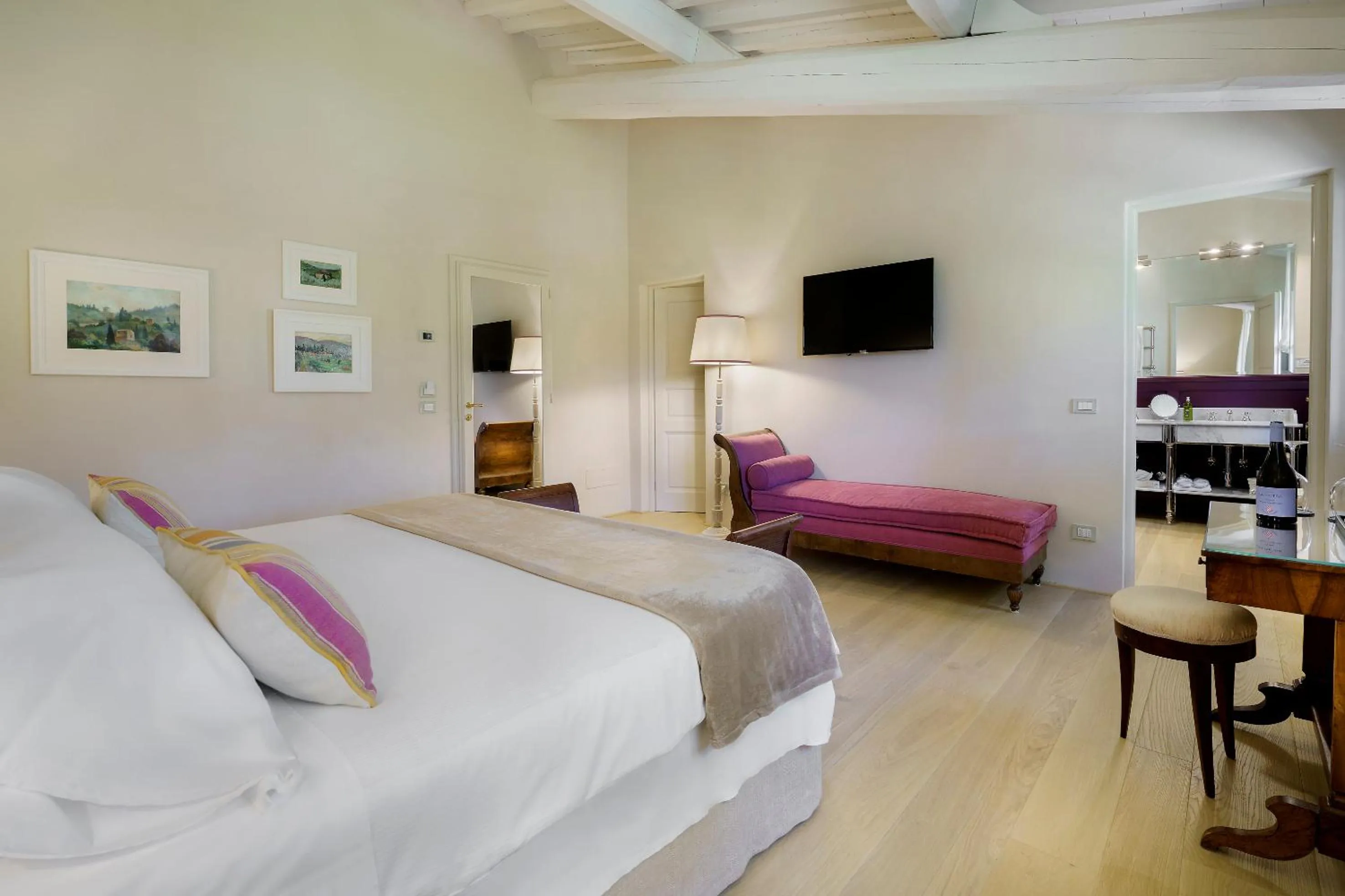 Bedroom, Bed in La Pietra Del Cabreo