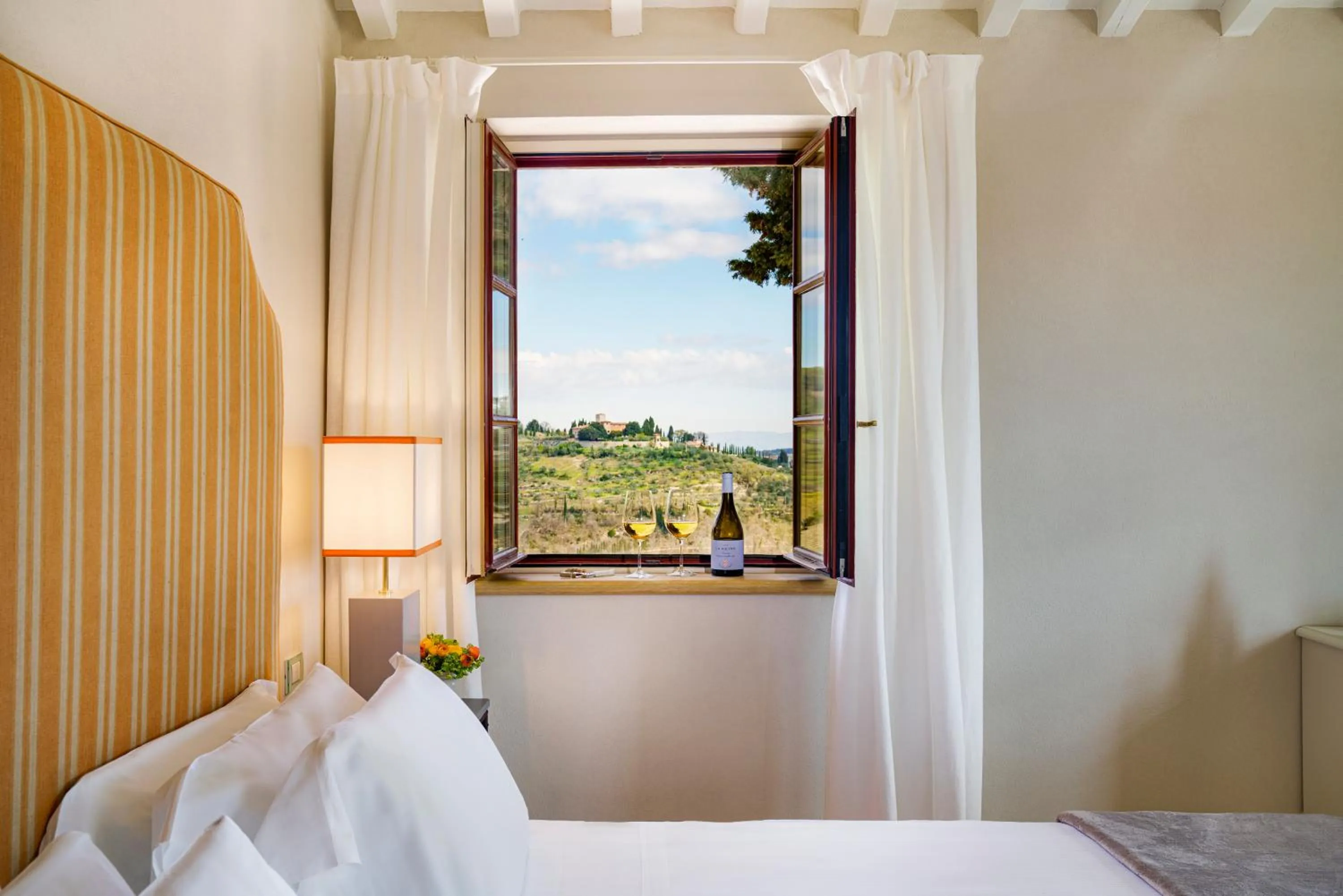 Bedroom, Bed in La Pietra Del Cabreo