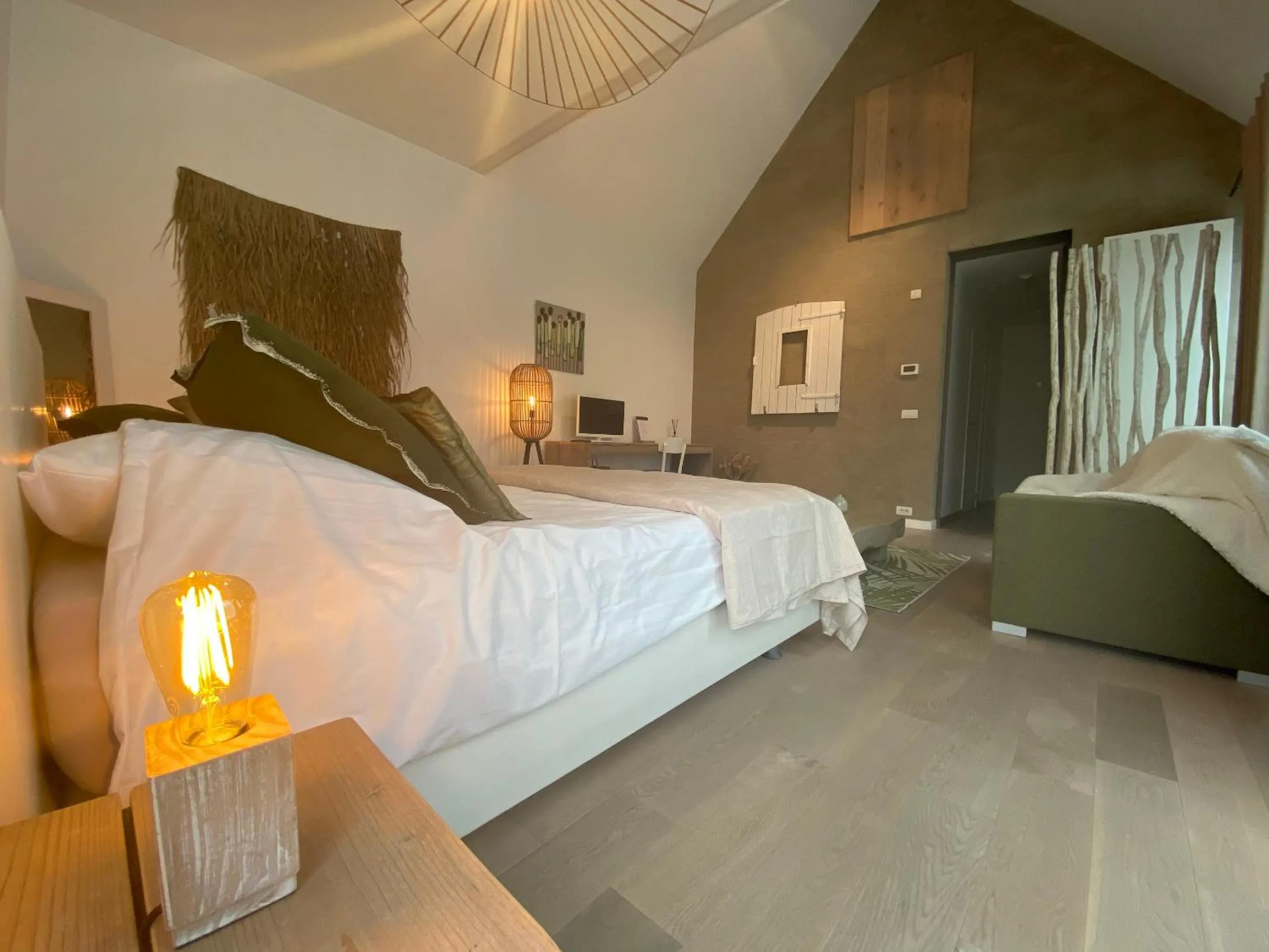 Photo of the whole room, Bed in B&B Villa Tartine