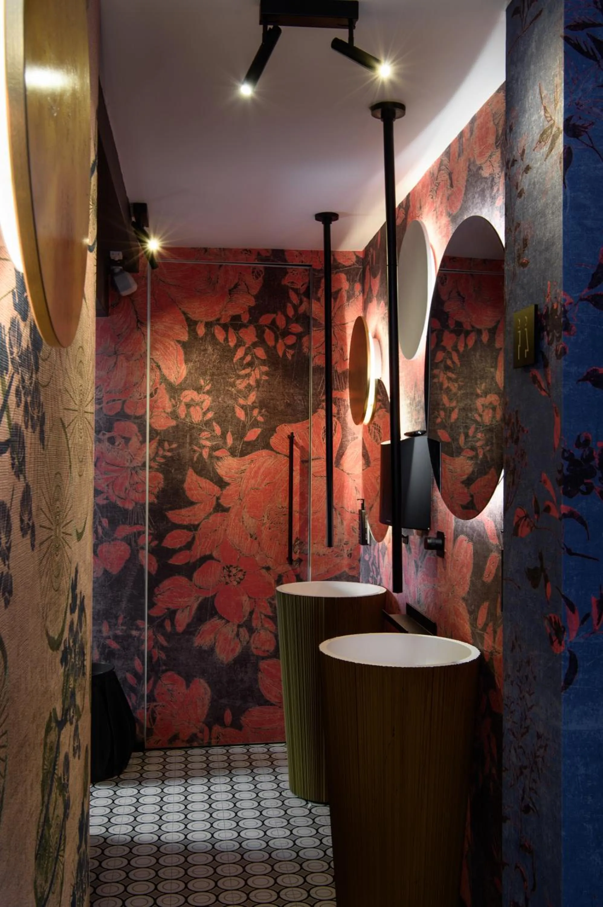 Bathroom in Demo Hotel Design Emotion