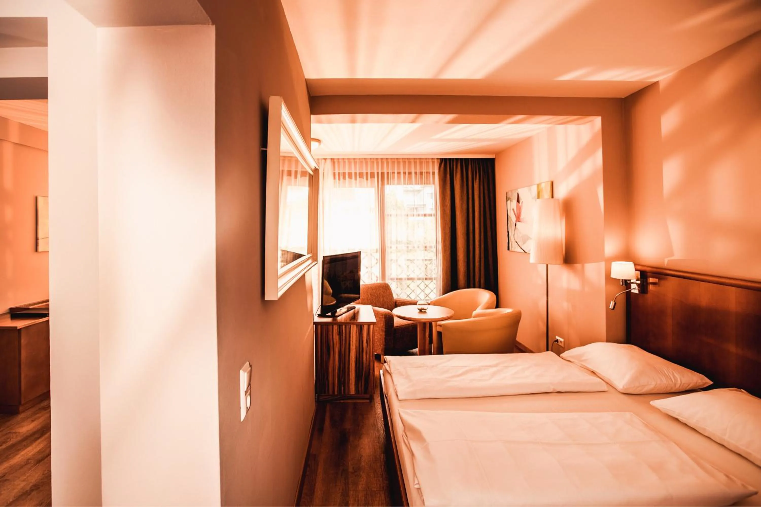 Photo of the whole room, Bed in Simon - das Vitalhotel