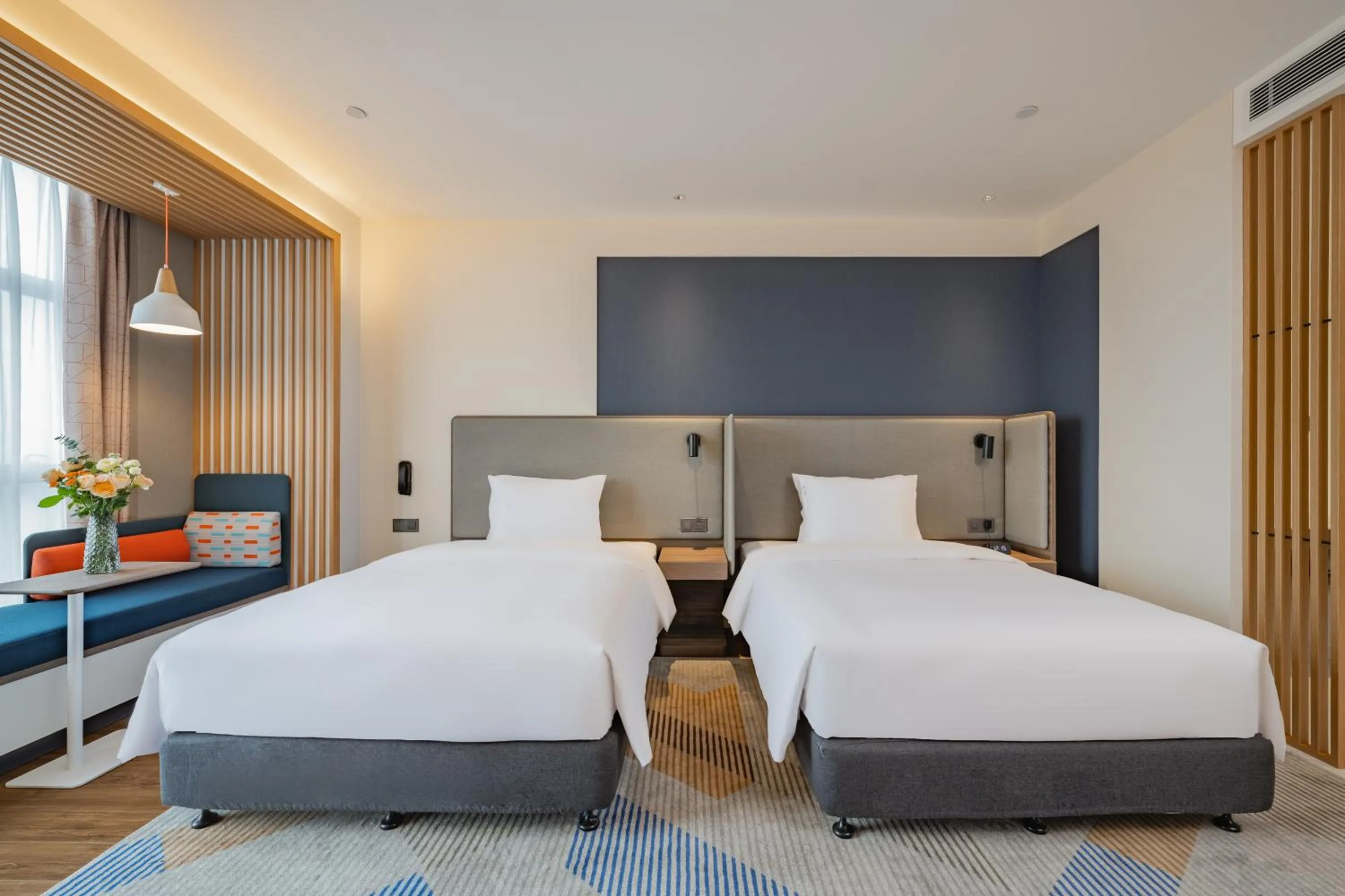 Bed in Holiday Inn Express Nanning Jiangnan by IHG