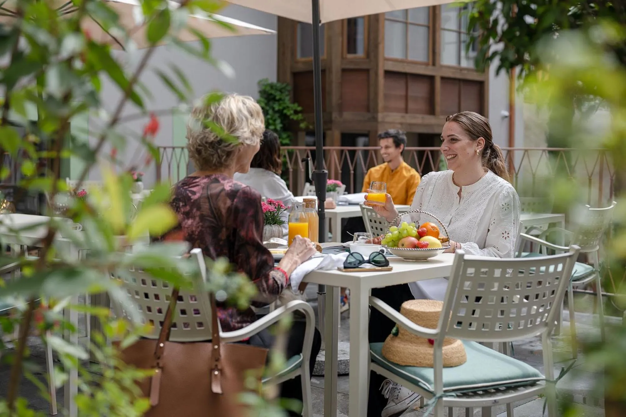 Breakfast in Steinach Townhouse Meran