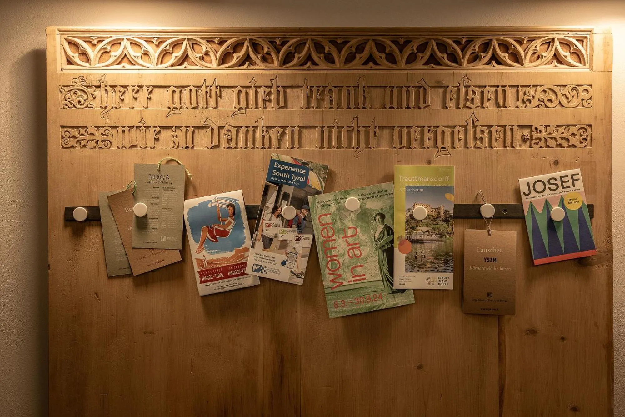 Lobby or reception in Steinach Townhouse Meran