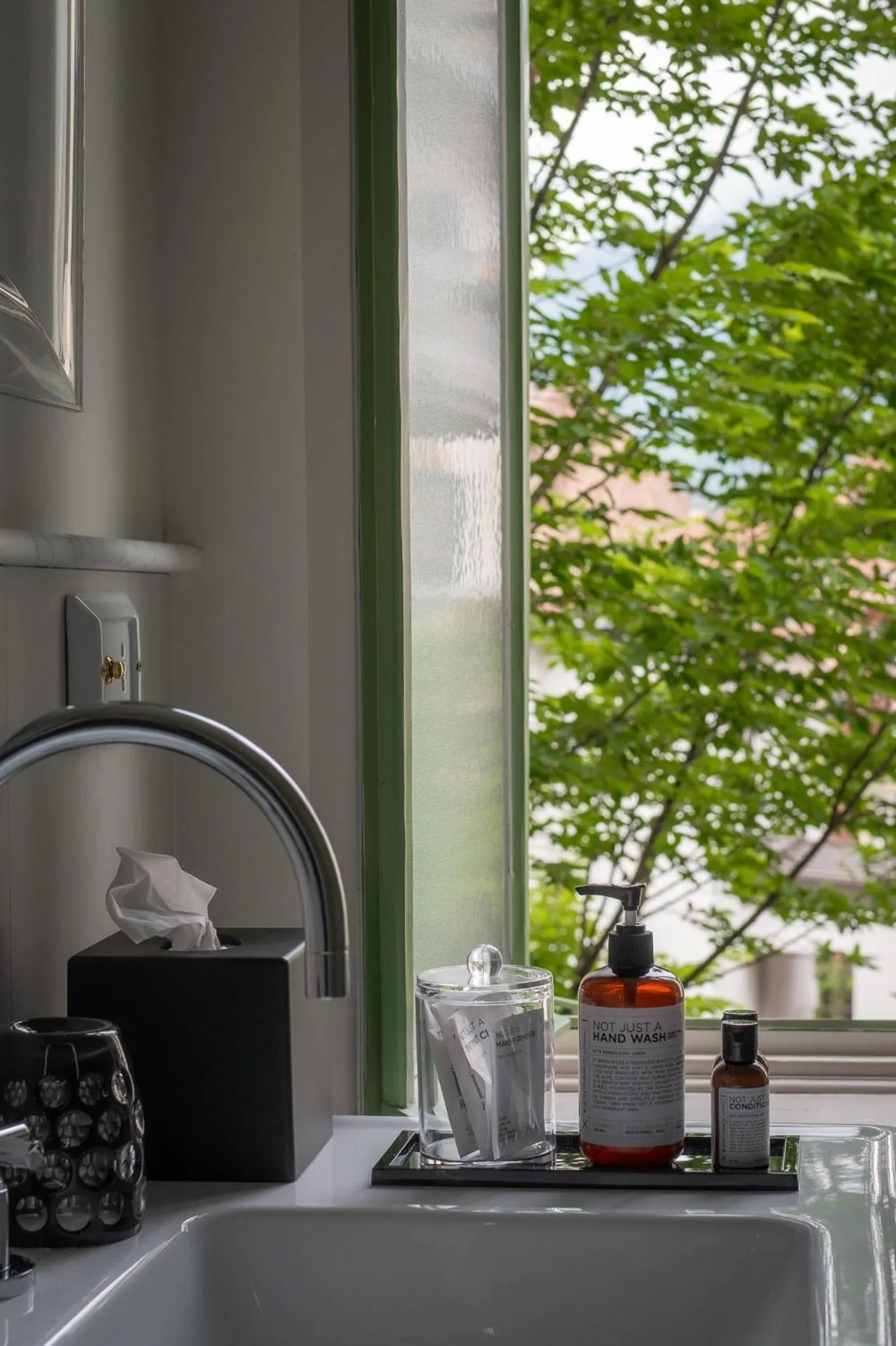 Bathroom in Steinach Townhouse Meran