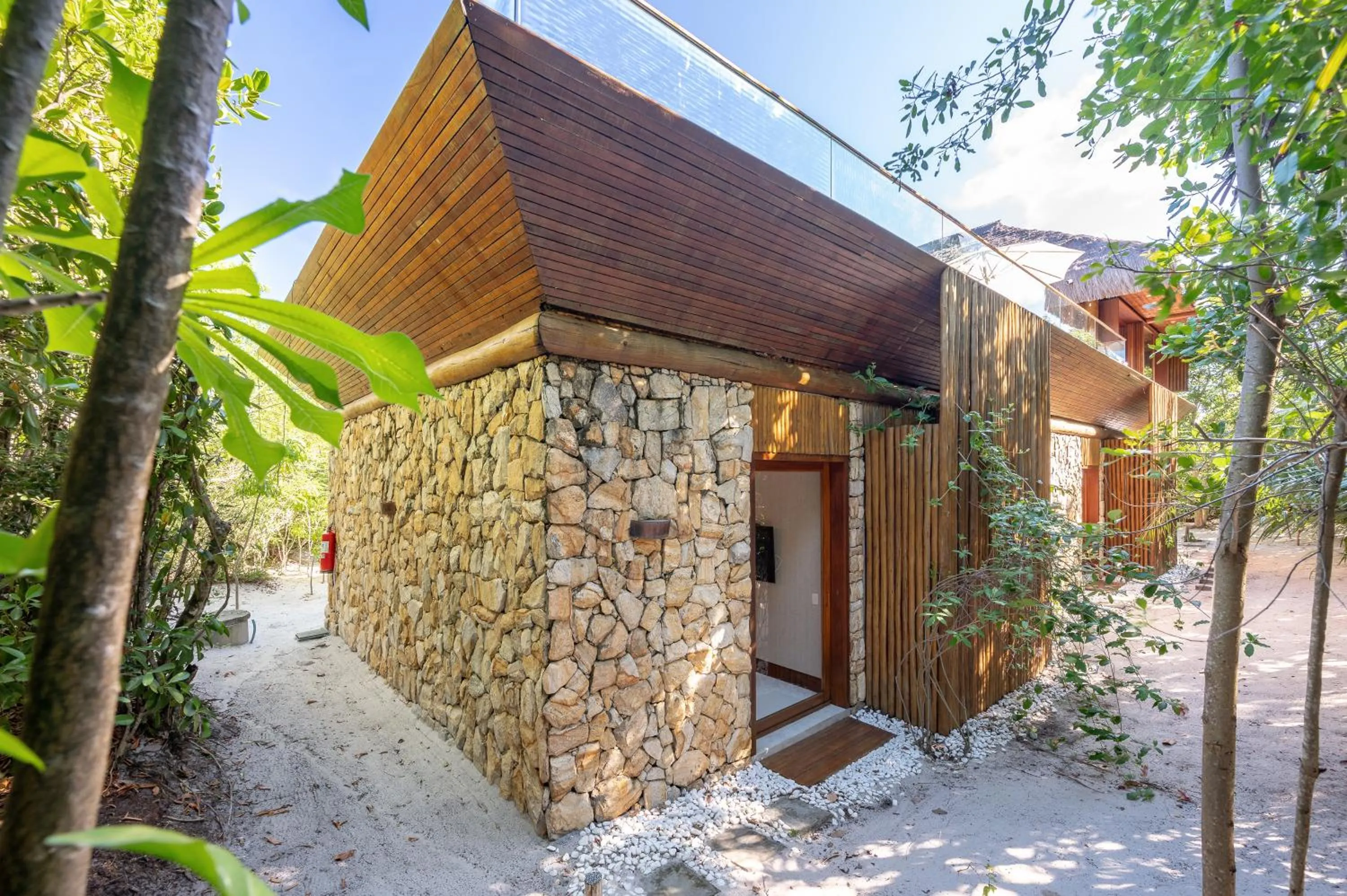 Facade/entrance in Casa 3A Tivoli Ecoresidences