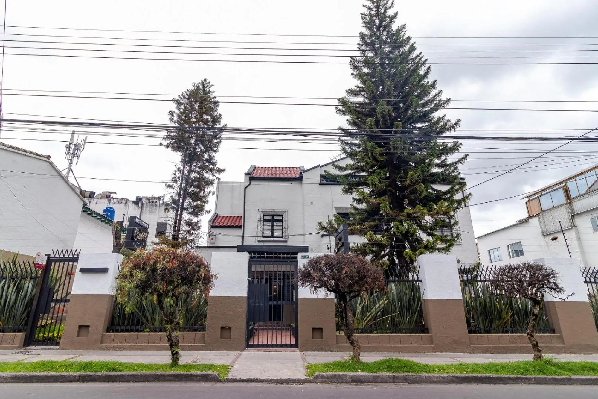 Facade/entrance in Hotel Casa Kolping