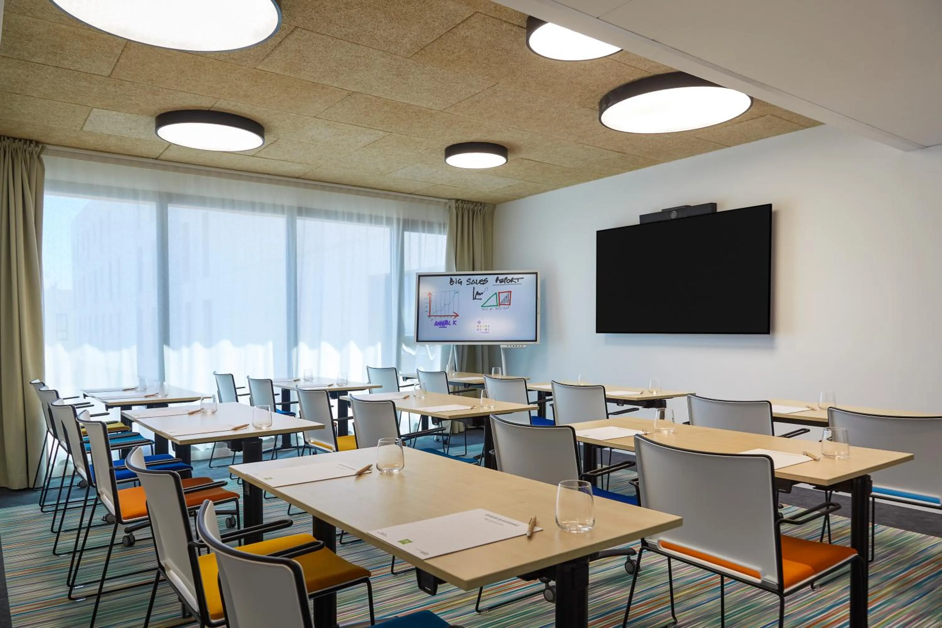 Meeting/conference room in Ibis Styles Montpellier Aéroport Parc Des Expos