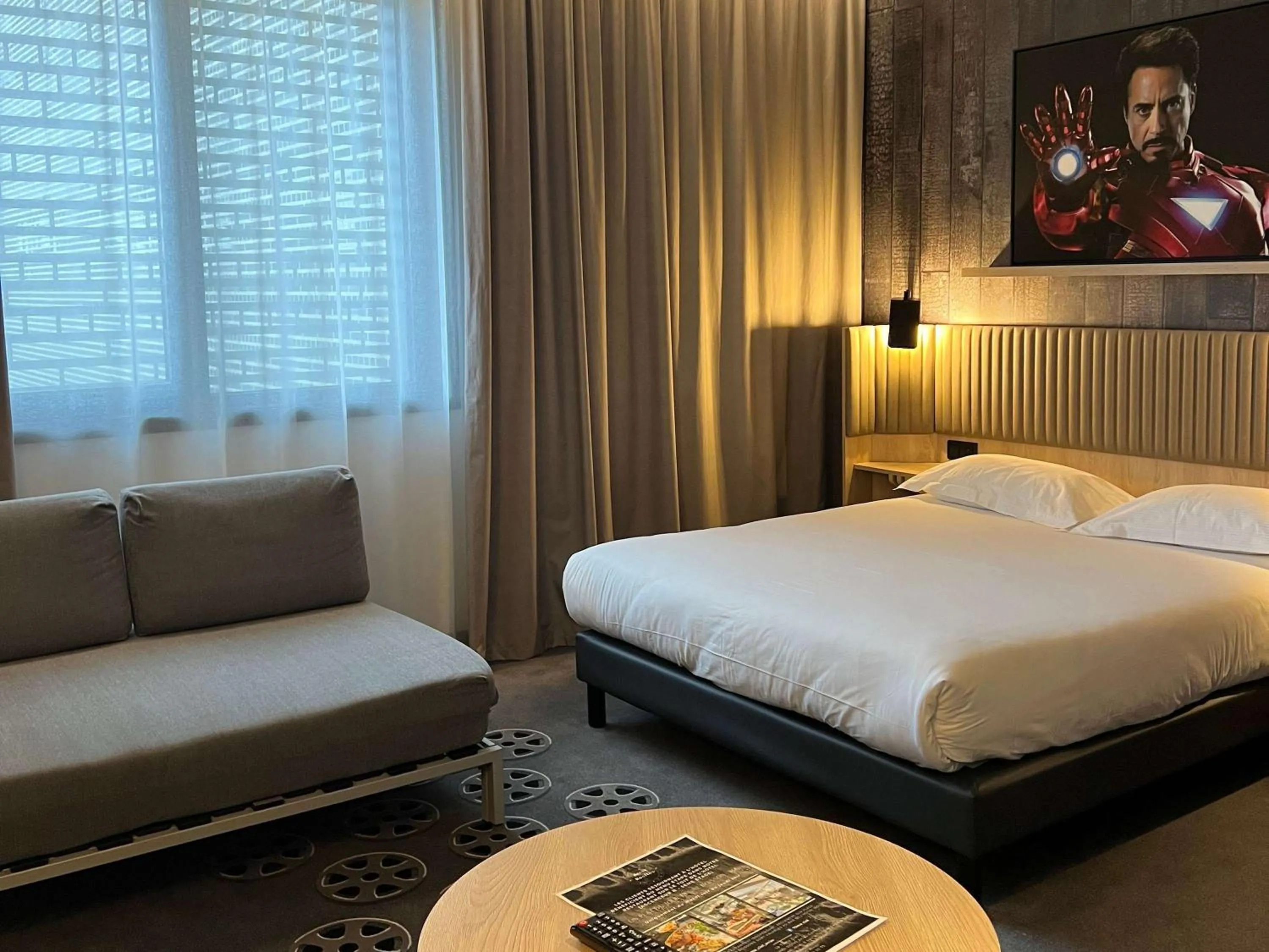 Suite Room in ibis Styles Arras Centre