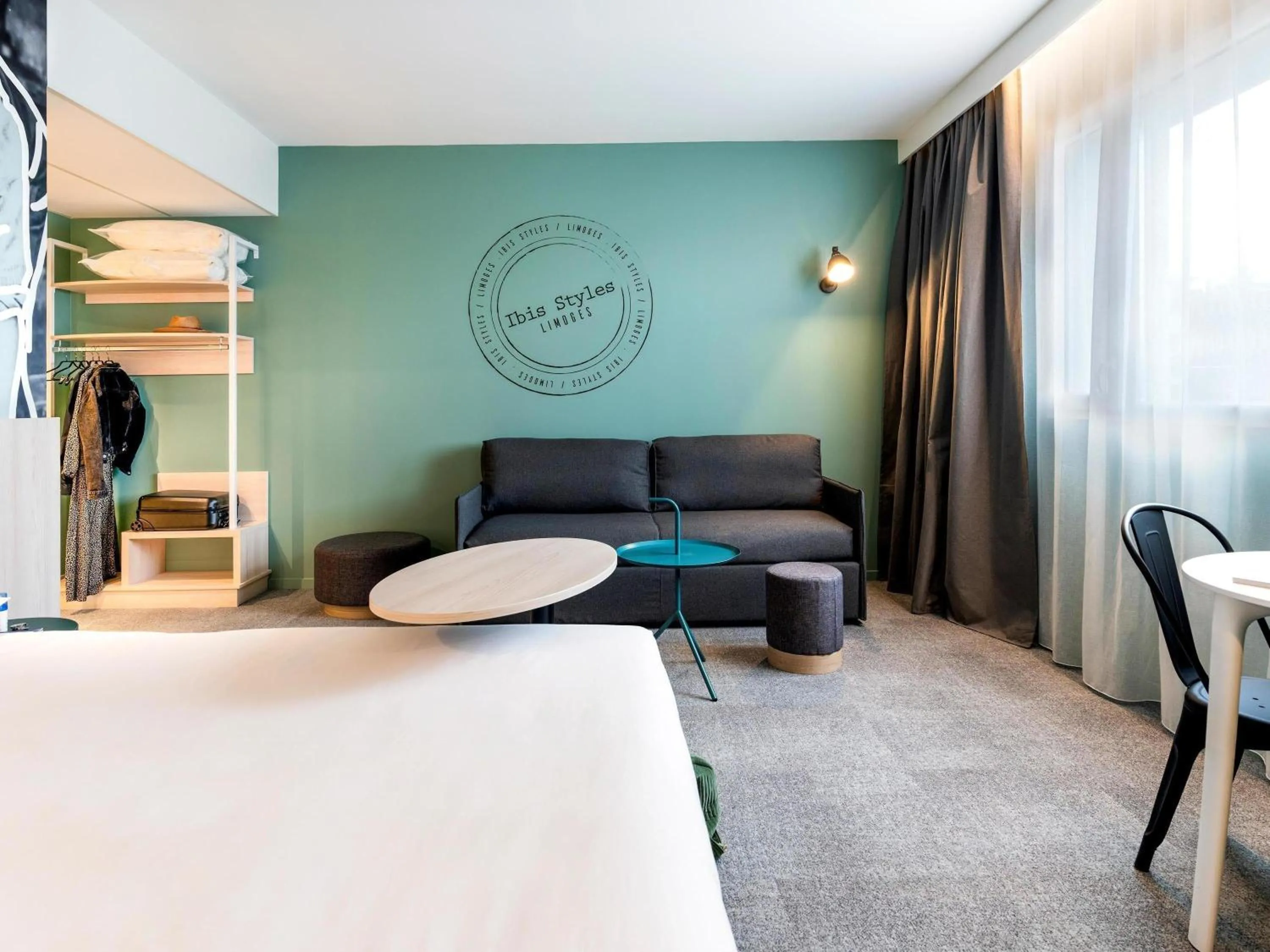 Bedroom, Bed in ibis Styles Limoges Centre